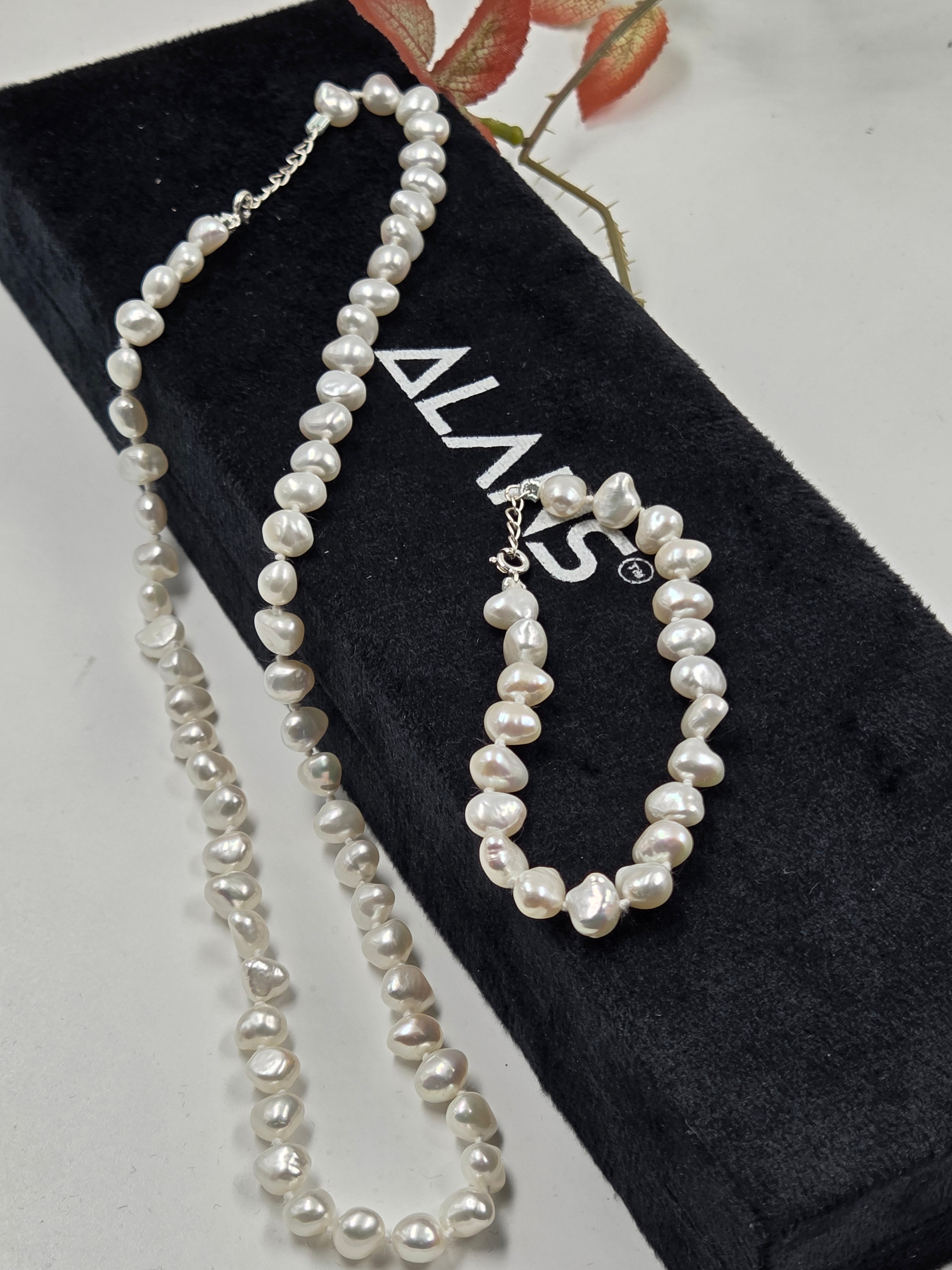 Freshwater Pearl Necklace with Bracelet – Sterling Silver Lock