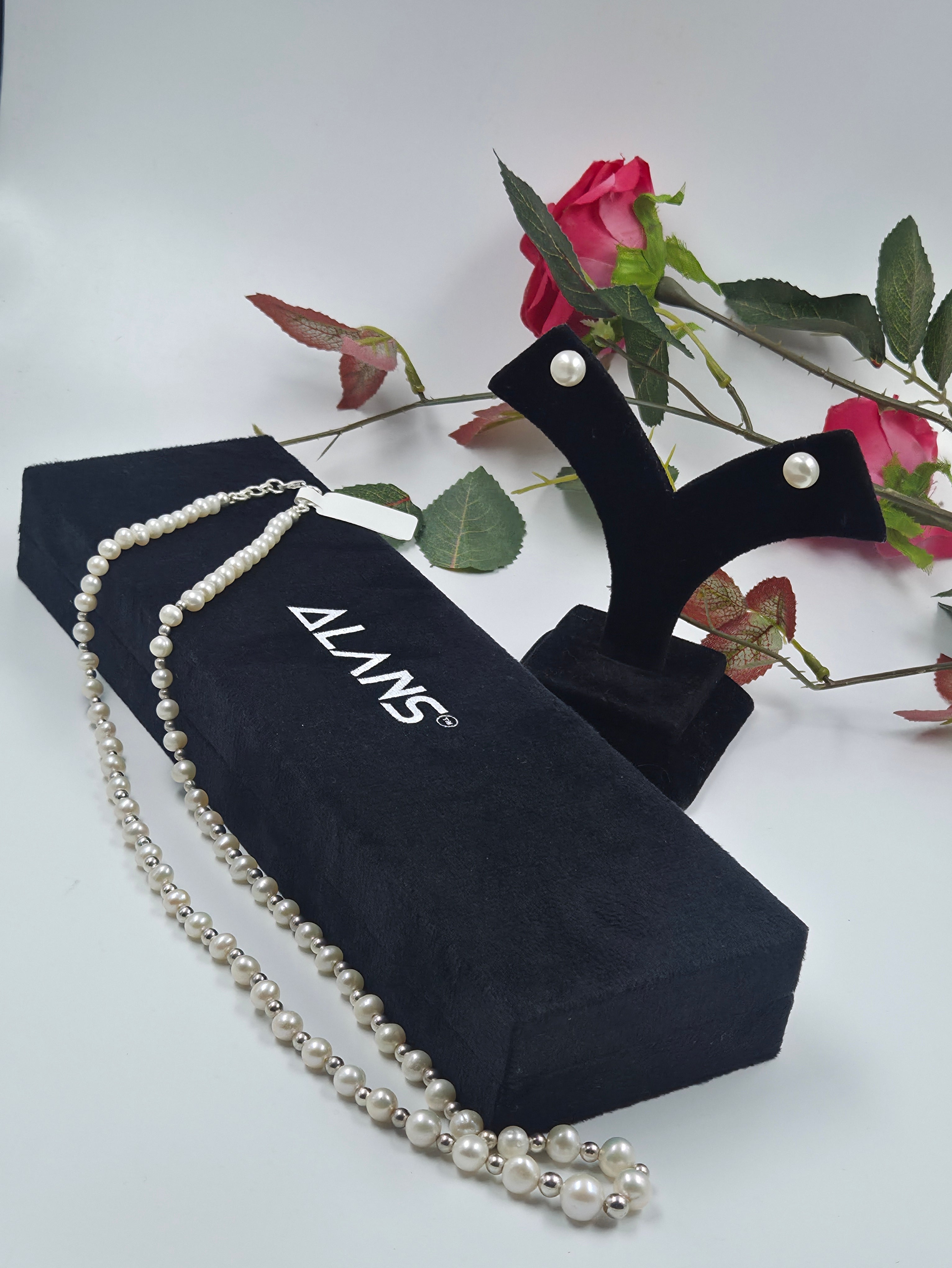 Freshwater Pearl Necklace with Studs in Sterling Silver (25 Inches) 32grams