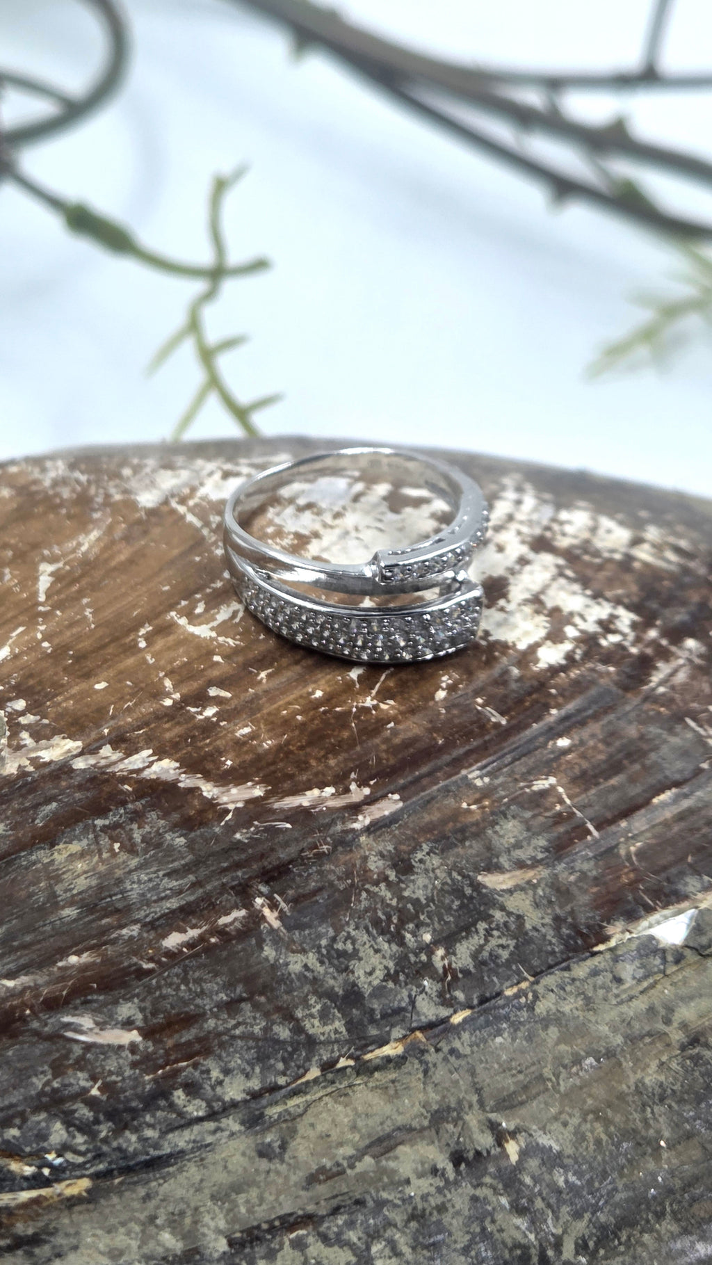 92.5 Sterling Silver Crossover Ring