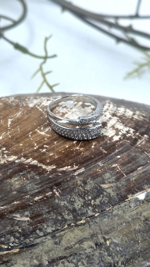 92.5 Sterling Silver Crossover Ring