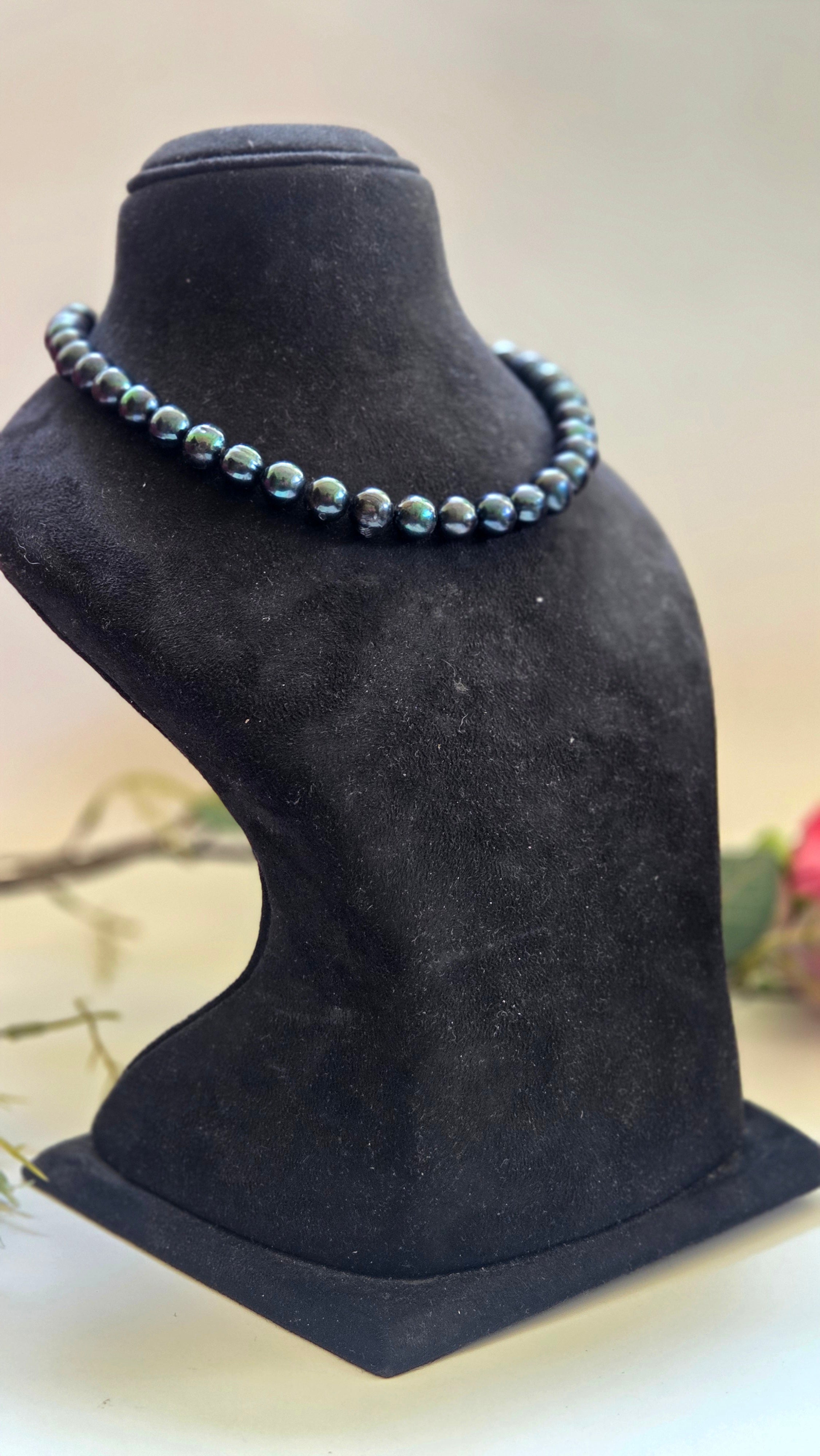 Peacock Freshwater Pearl Necklace with Sterling Silver Lock