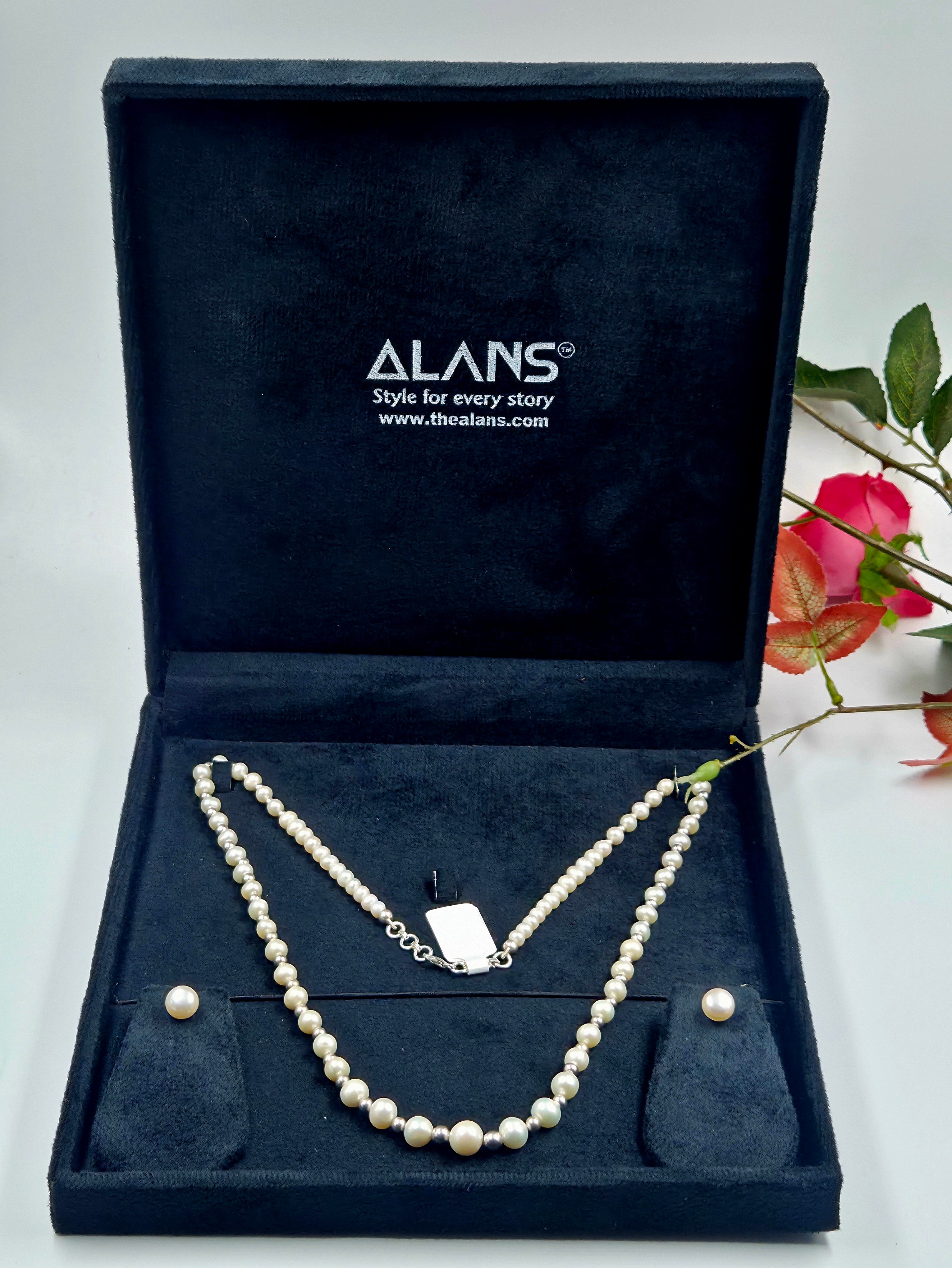 Freshwater Pearl Necklace with Studs in Sterling Silver (25 Inches) 32grams