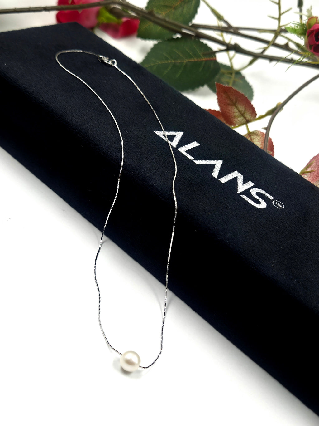 Sterling Silver Chain with Single Freshwater Pearl