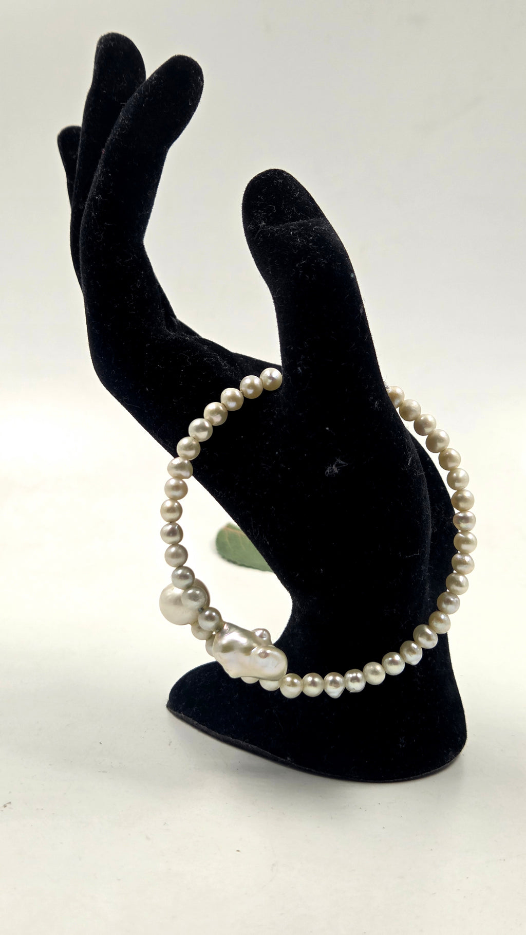 Freshwater Pearl Bracelet with Baroque Pearl