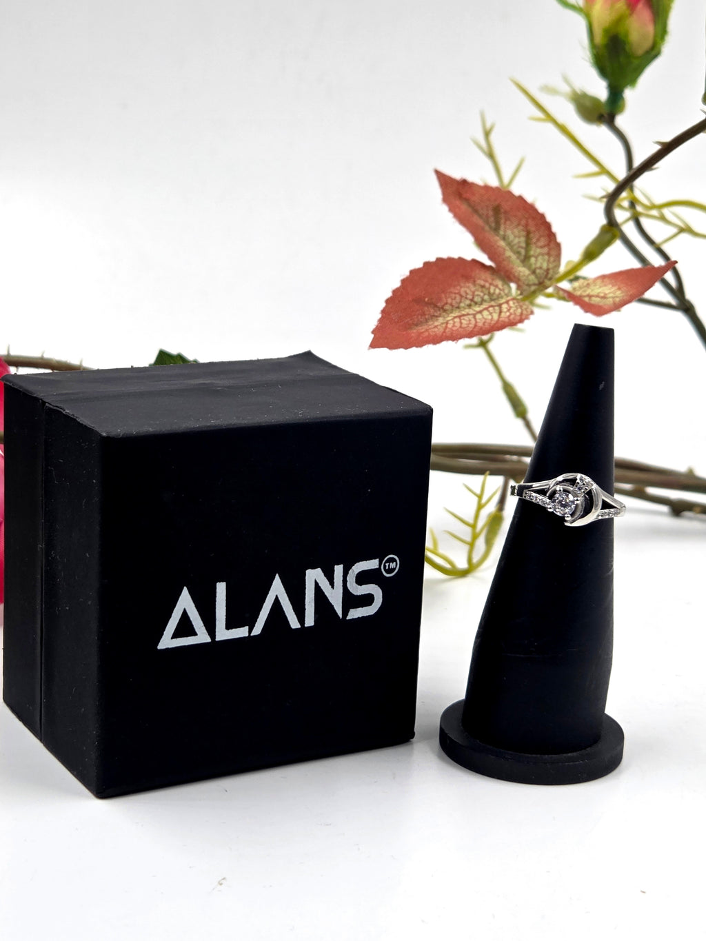 Eternal Radiance: Sterling Silver Shimmer Ring