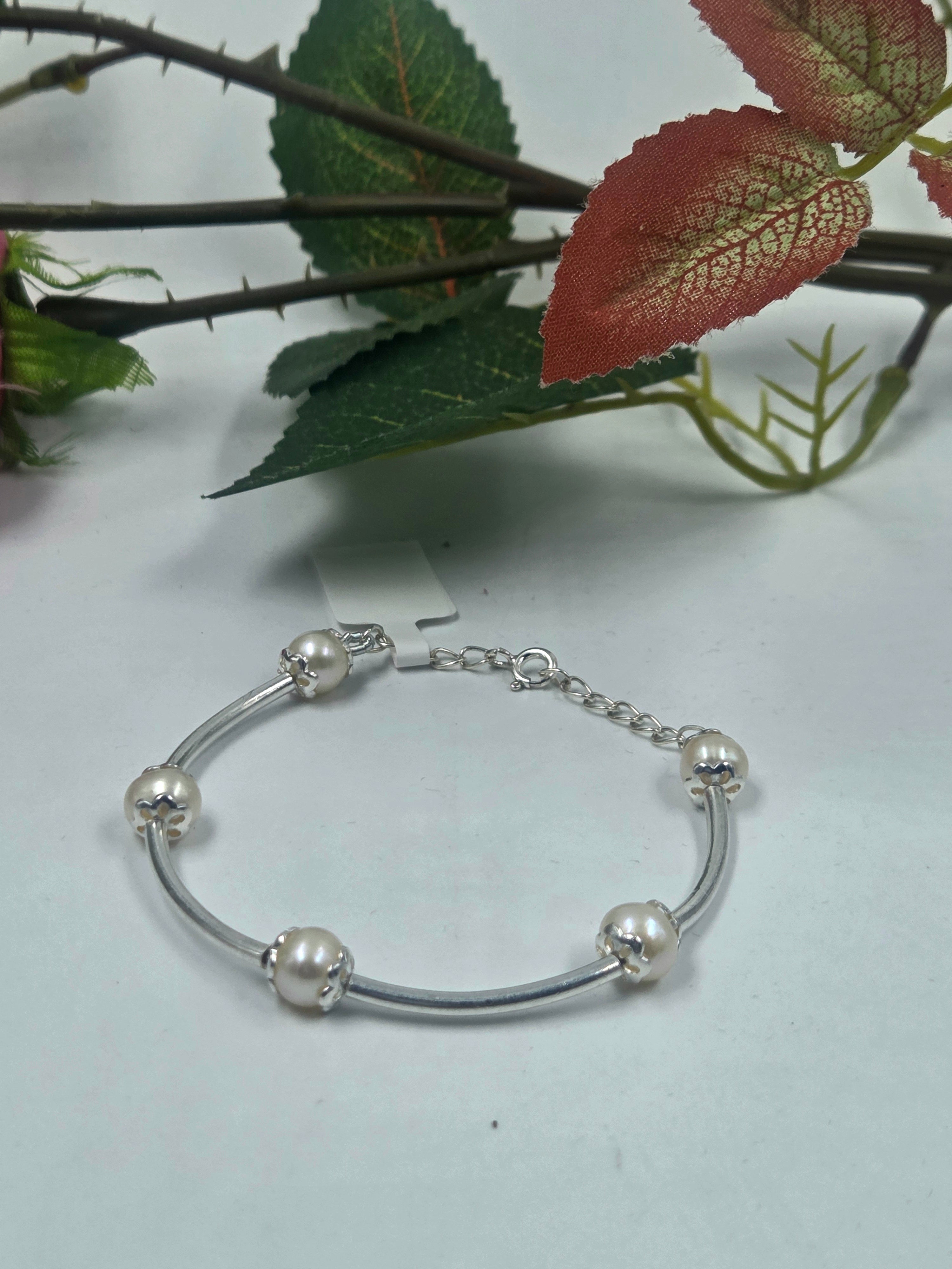 Five Pearl Freshwater Bracelet in Sterling Silver