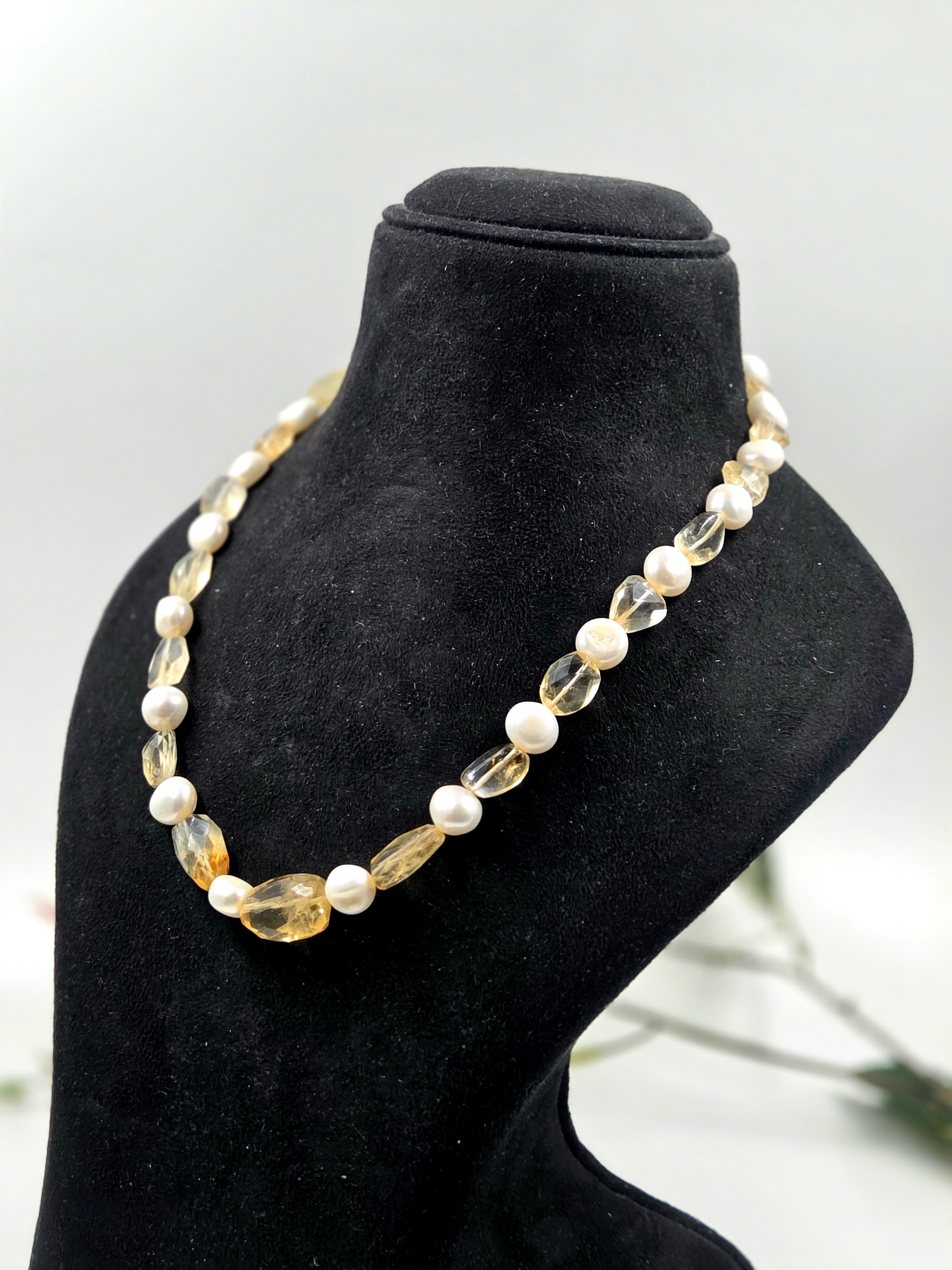 Citrine & Freshwater Pearl Necklace with Sterling Silver Lock – 54.70 Grams