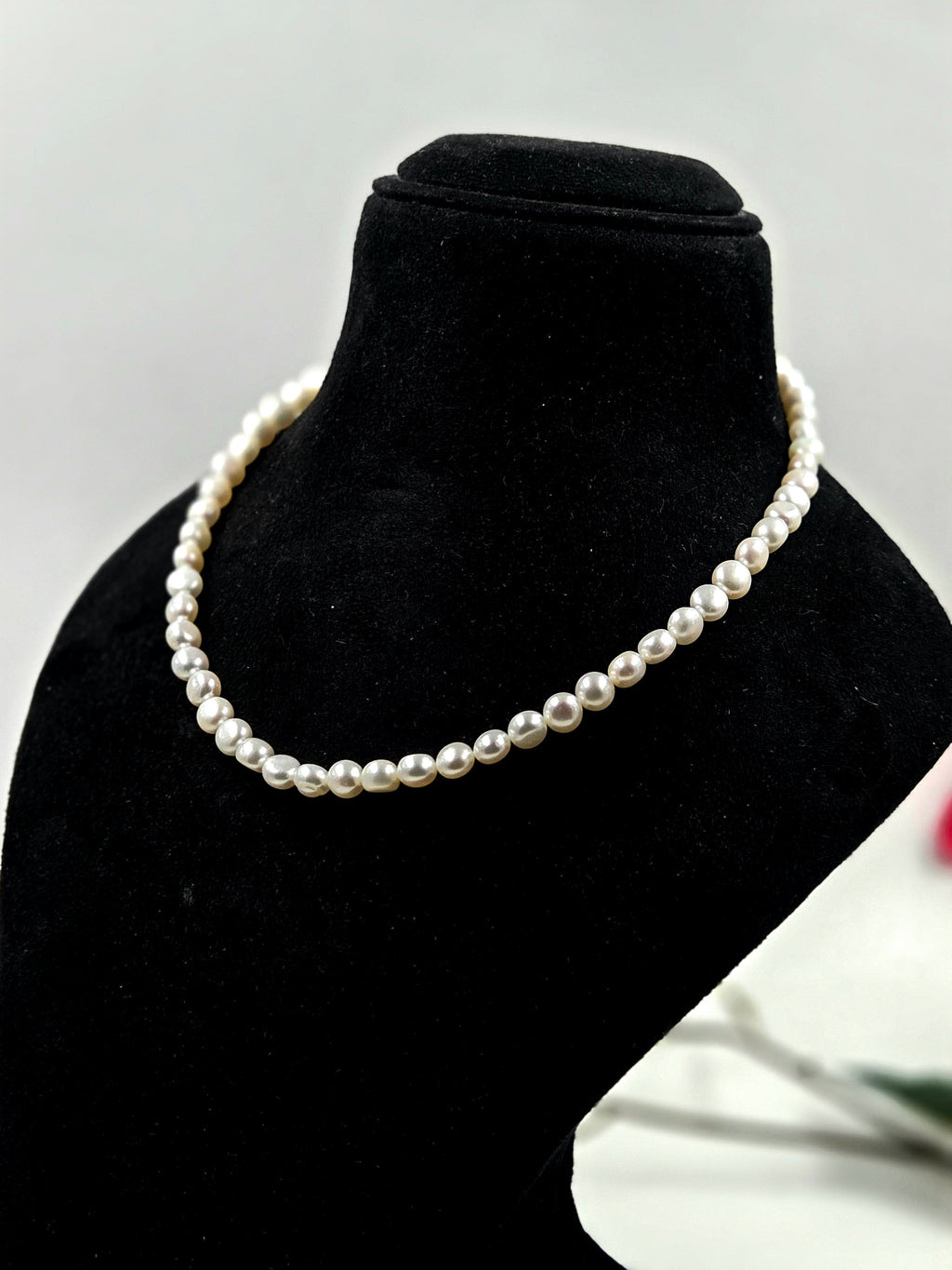 Freshwater Pearl Necklace with Sterling Silver Lock – 23.20 Grams