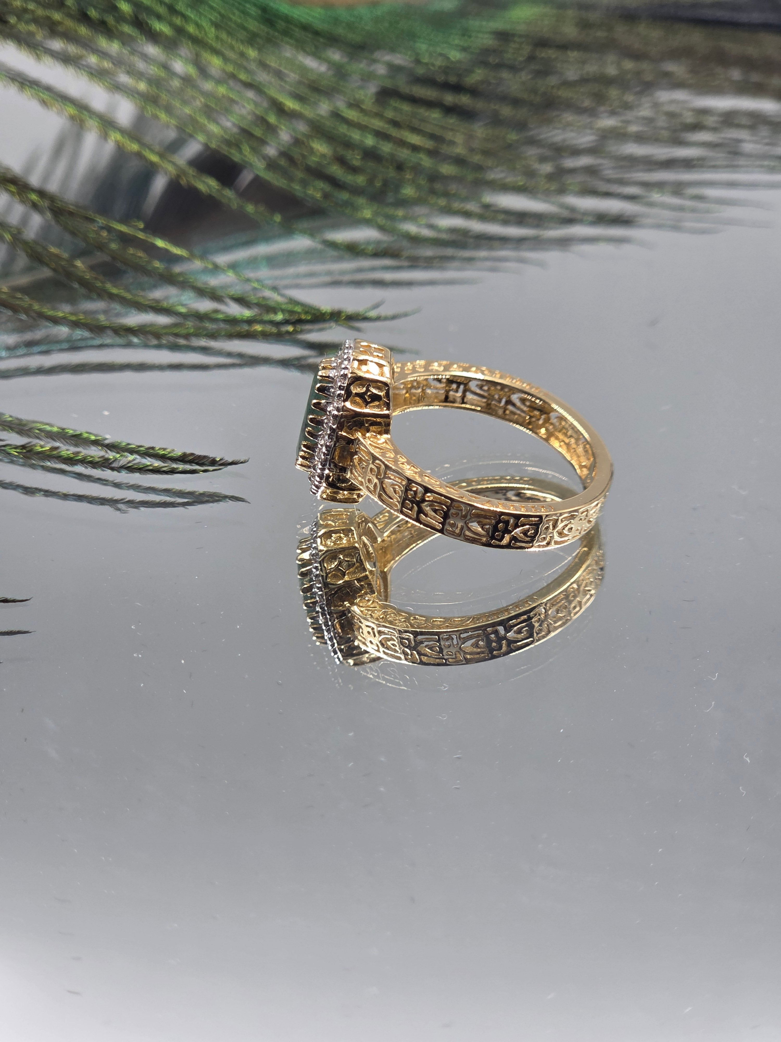 Victorian-Inspired Sterling Silver Ring with Lab-Grown Diamonds (Golden Finish)