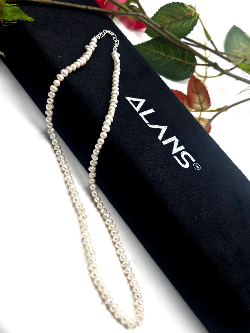 Freshwater Pearl Necklace with Silver Lock