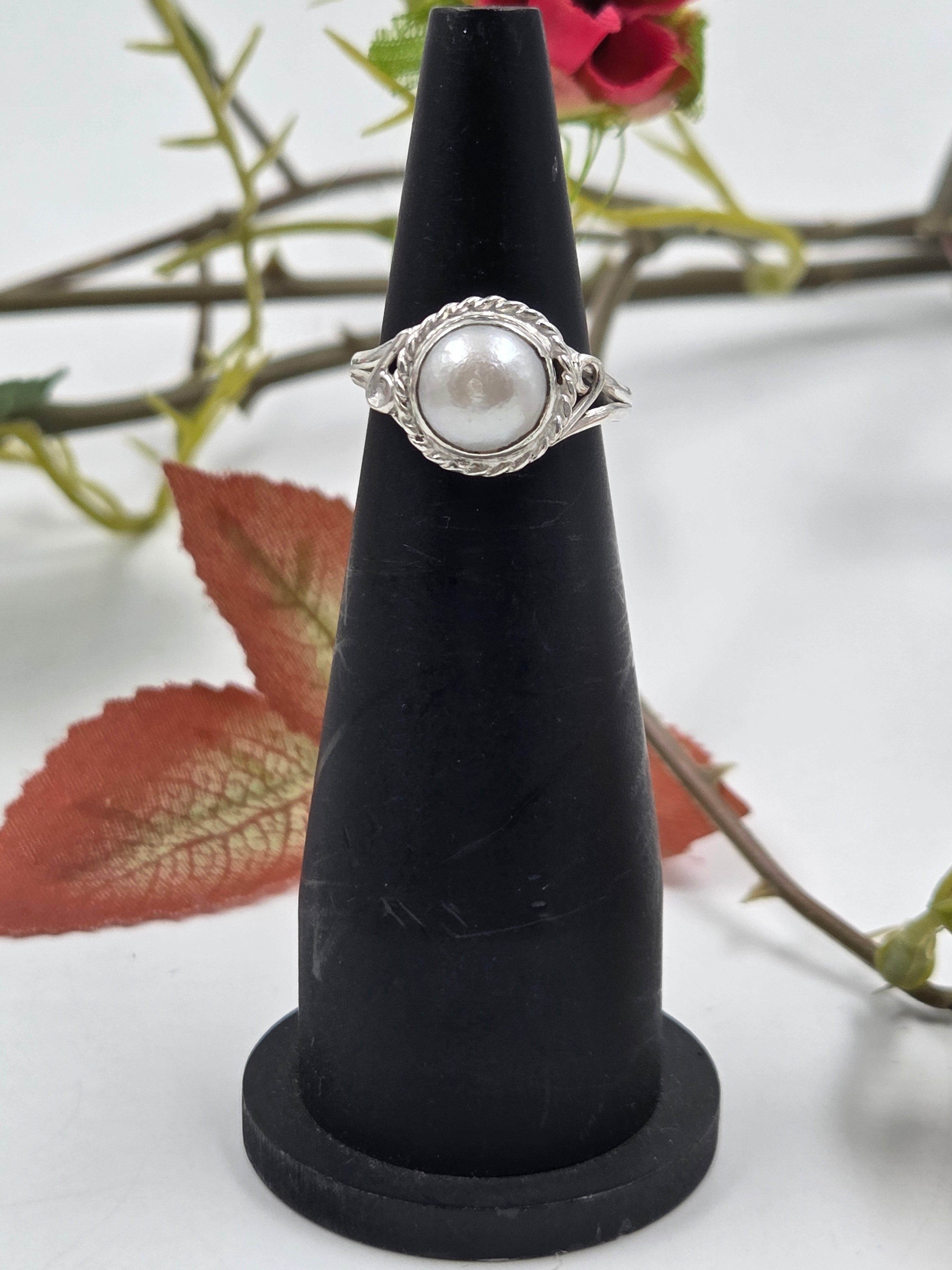 Everyday Freshwater Pearl Ring in Sterling Silver