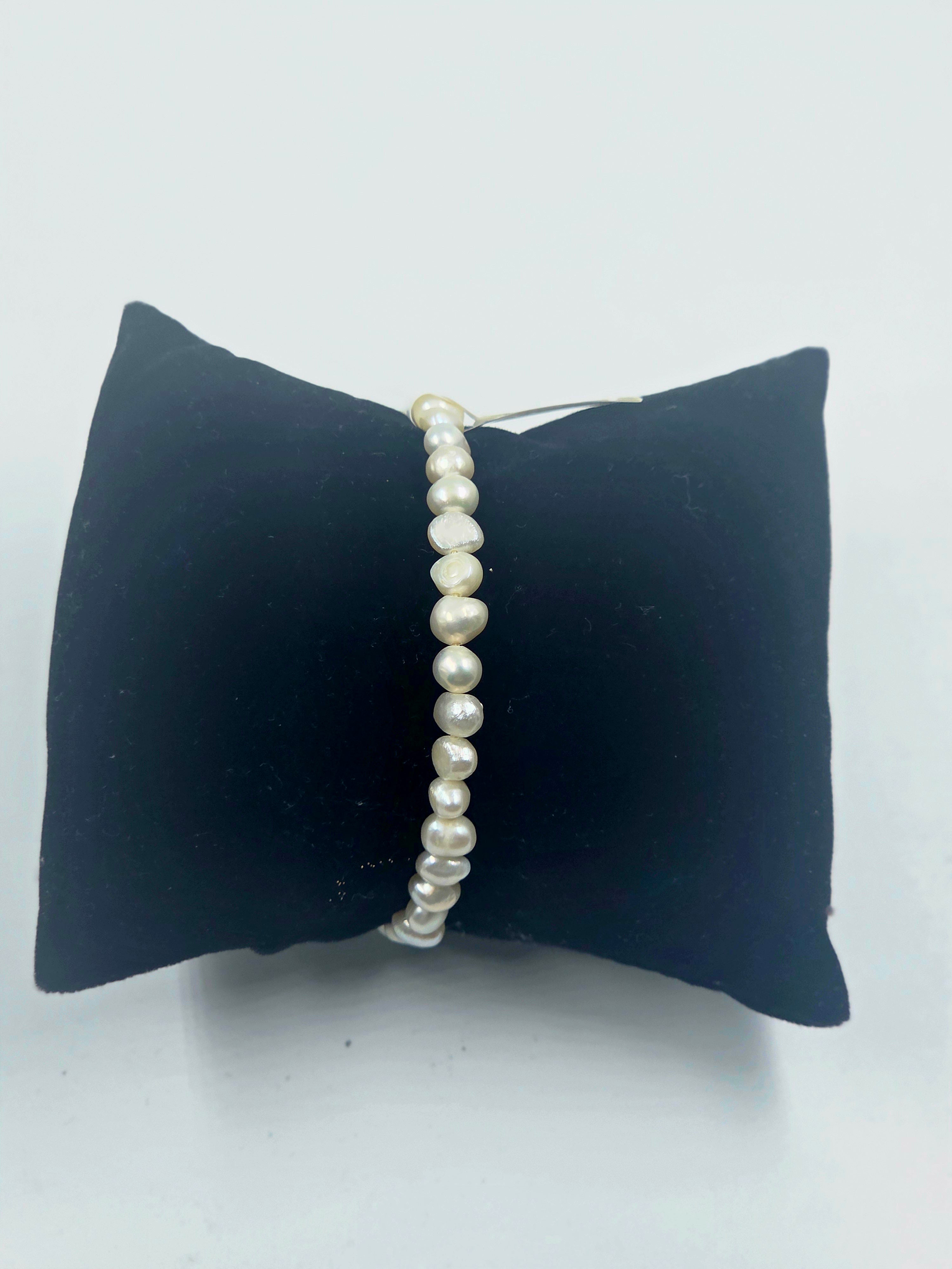 Freshwater Pearl Bracelet with Clasp