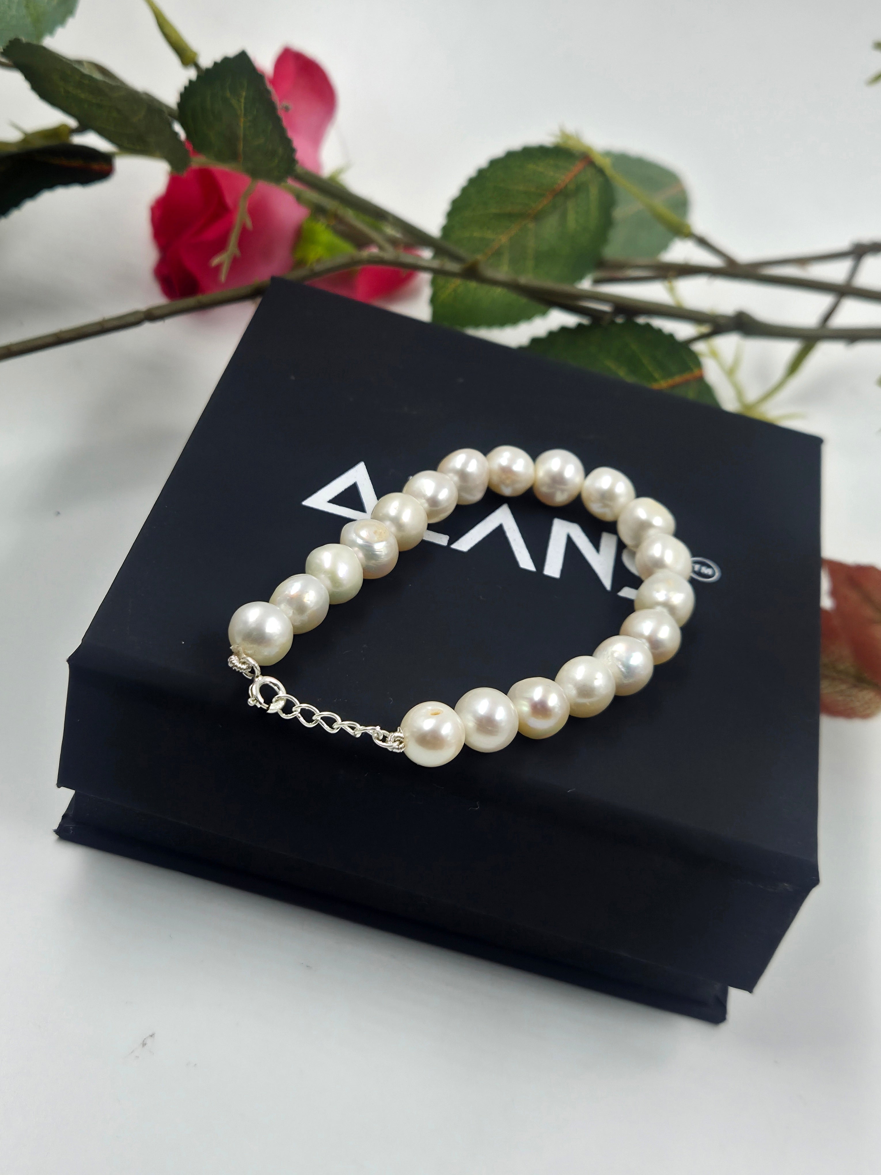 Freshwater Pearl Bracelet with Sterling Silver Lock