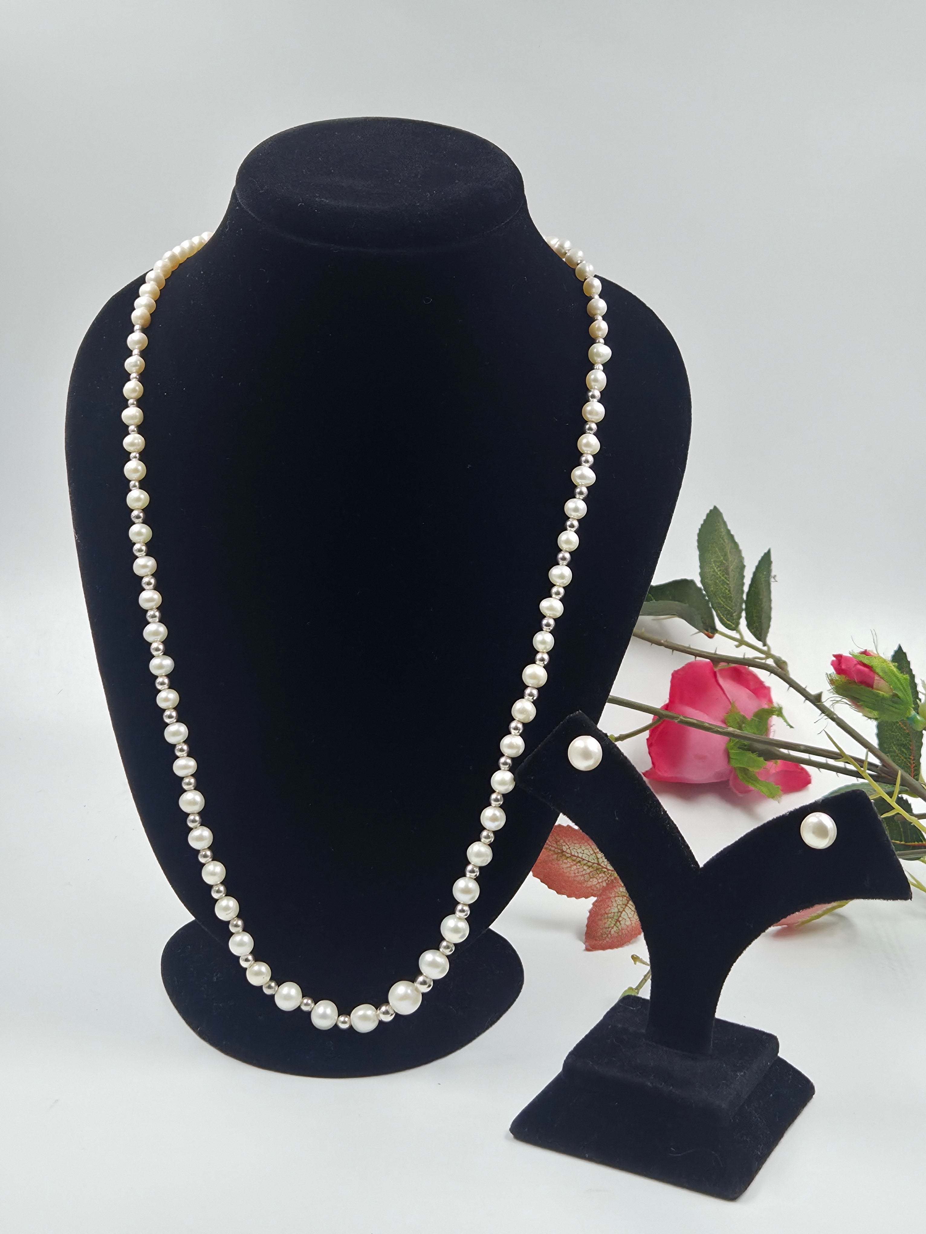 Freshwater Pearl Necklace with Studs in Sterling Silver (25 Inches) 32grams