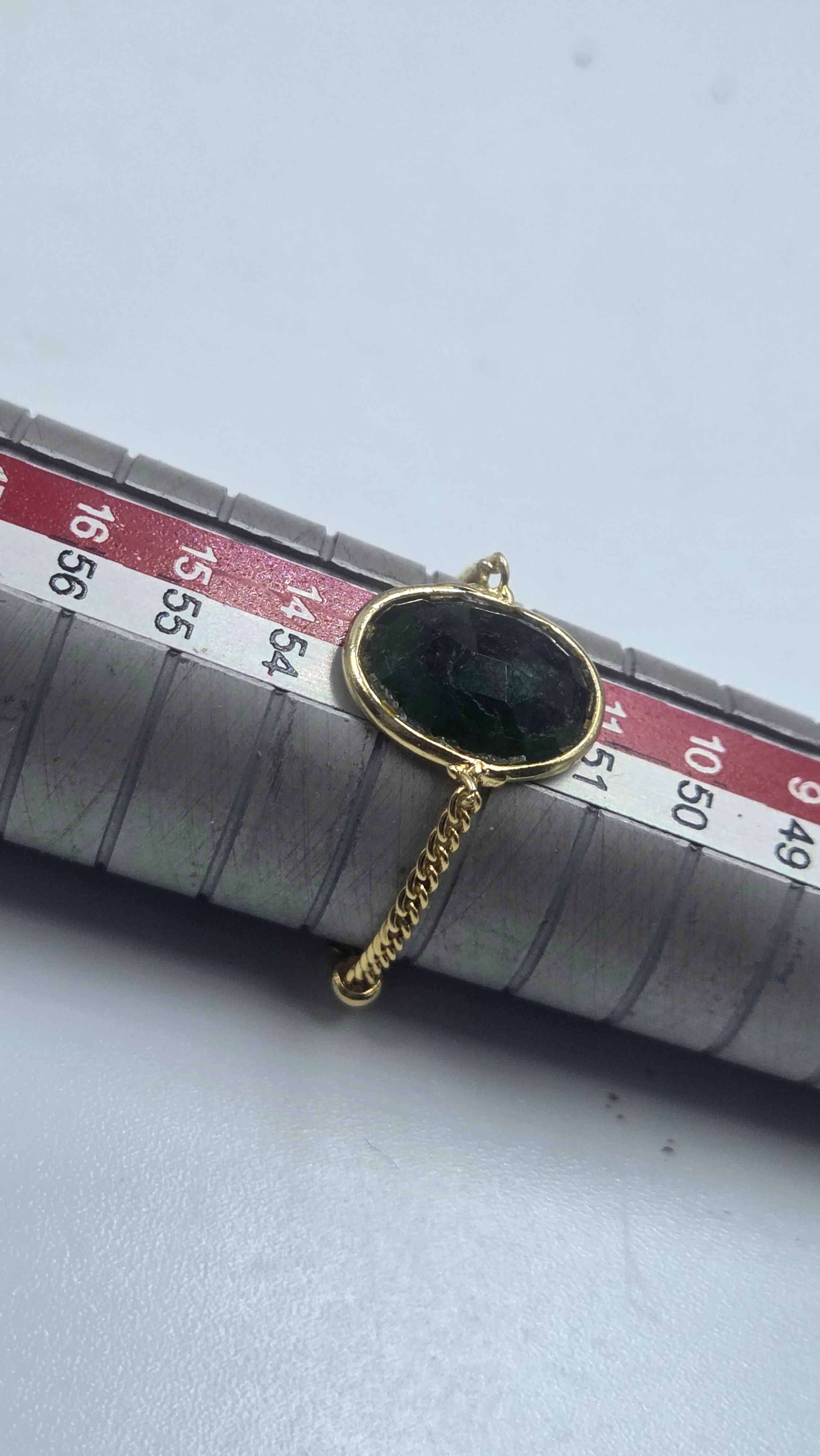 Natural Emerald Chain Ring in 92.5 Sterling Silver