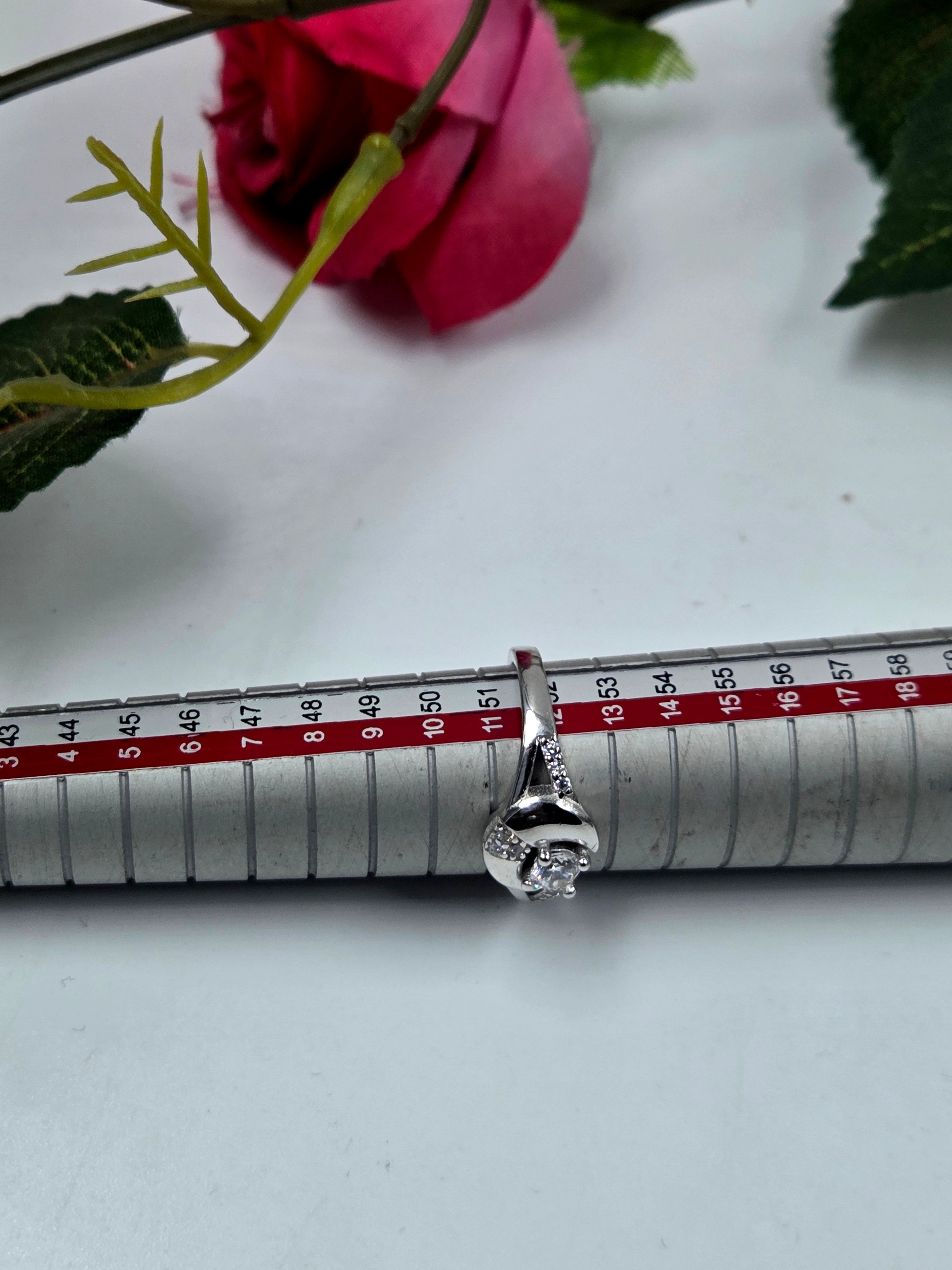 Eternal Radiance: Sterling Silver Shimmer Ring