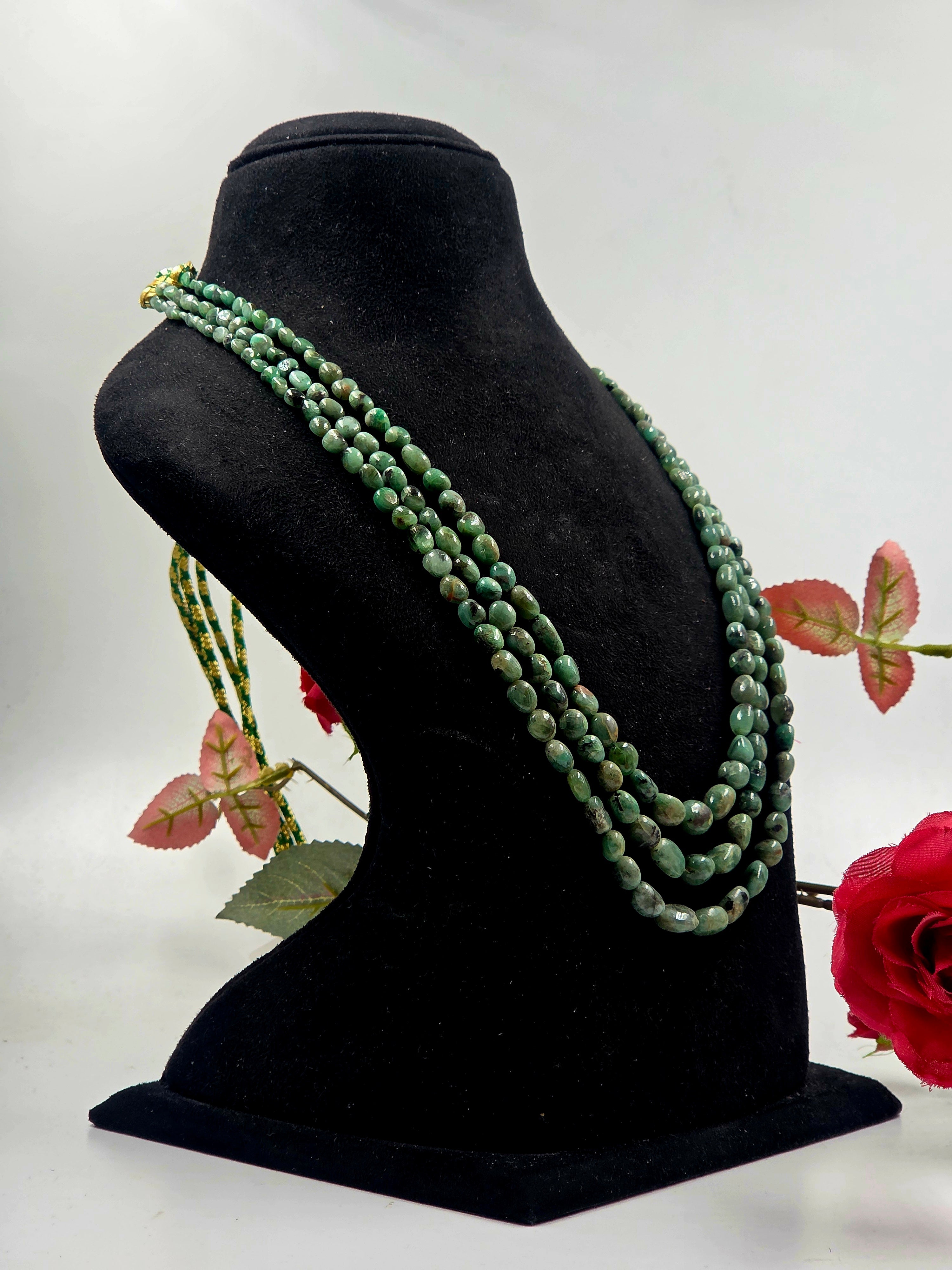 3-Line Natural Emerald Necklace – Sarafa Style
