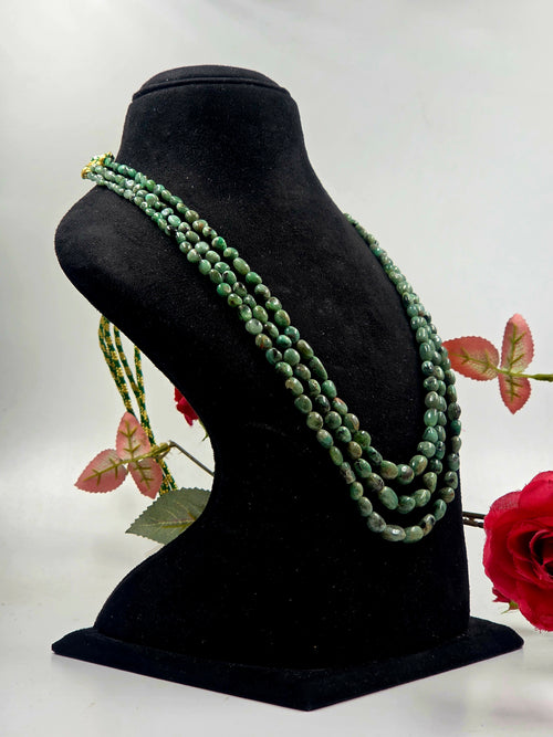 3-Line Natural Emerald Necklace – Sarafa Style