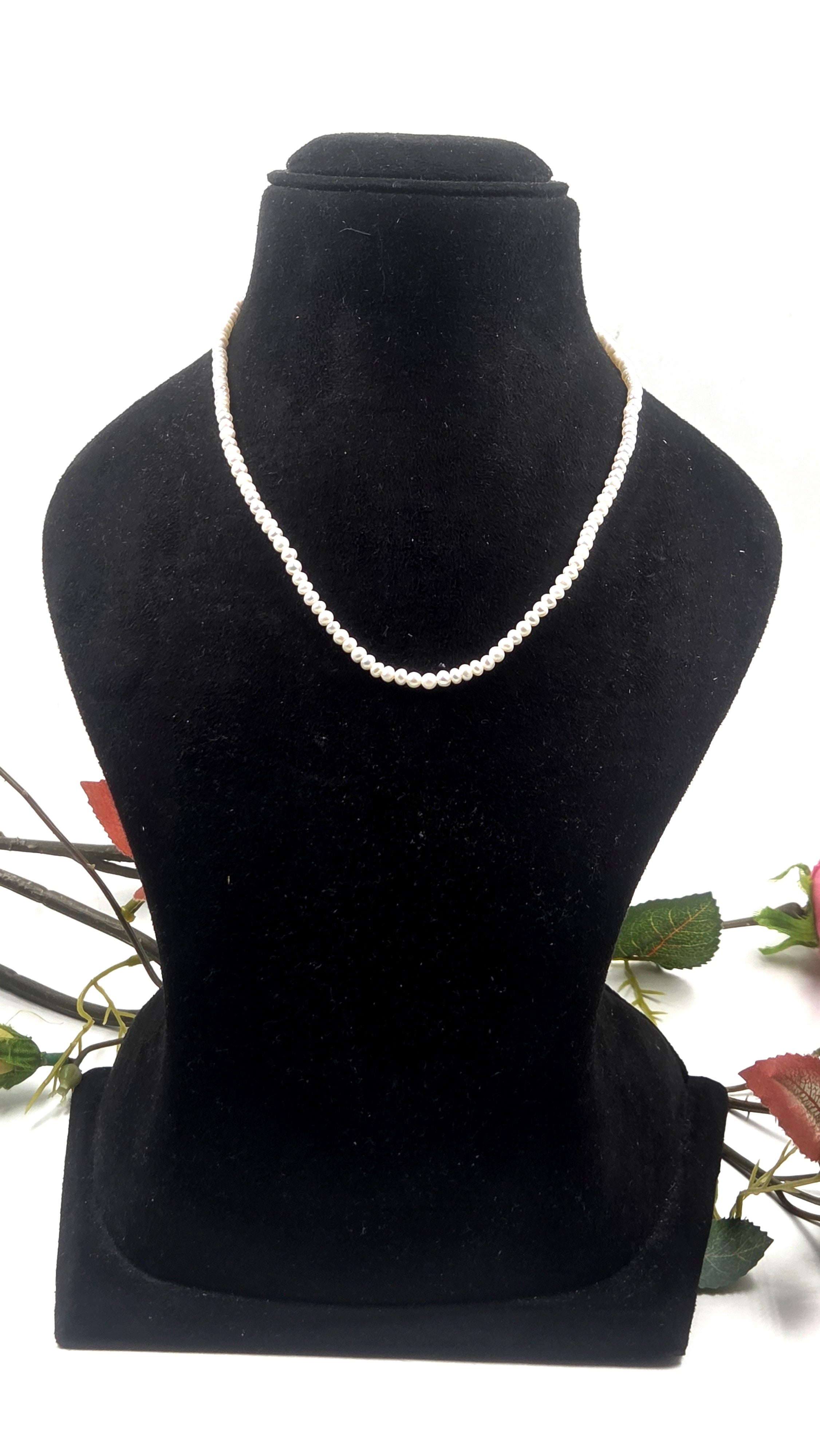 Freshwater Pearl Necklace with Sterling Silver Lock