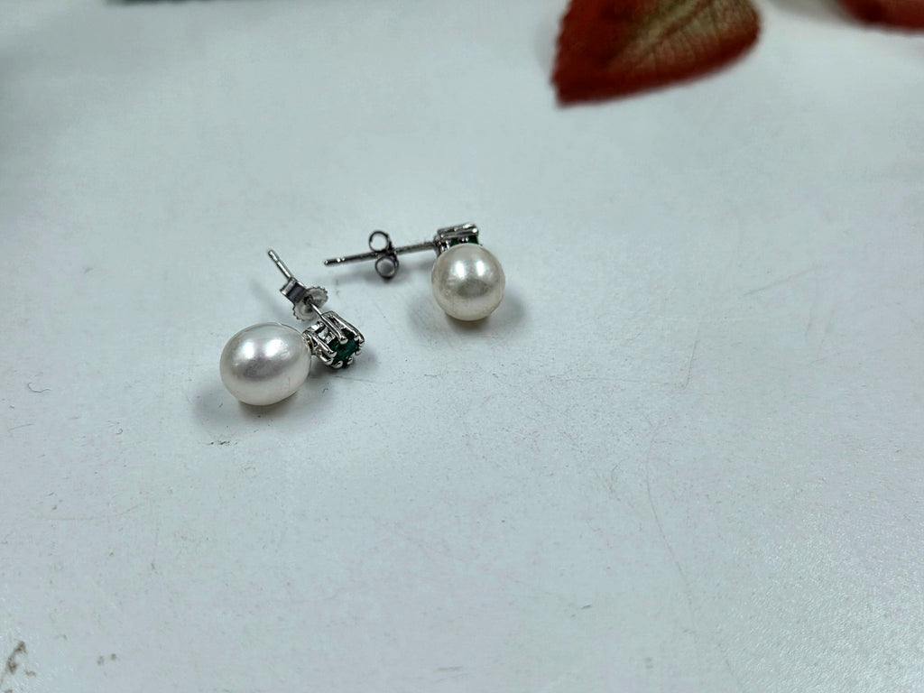 Natural Emerald & Freshwater Pearl Sterling Silver Earrings