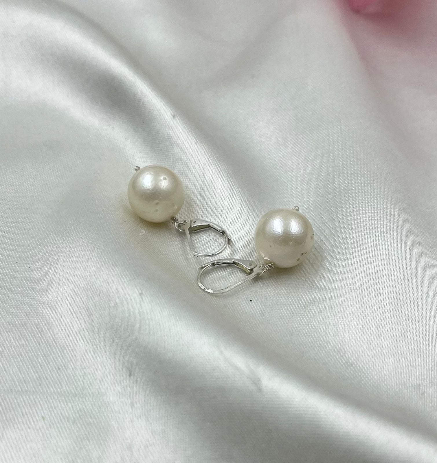 South Sea Pearl Earrings in 925 Sterling Silver