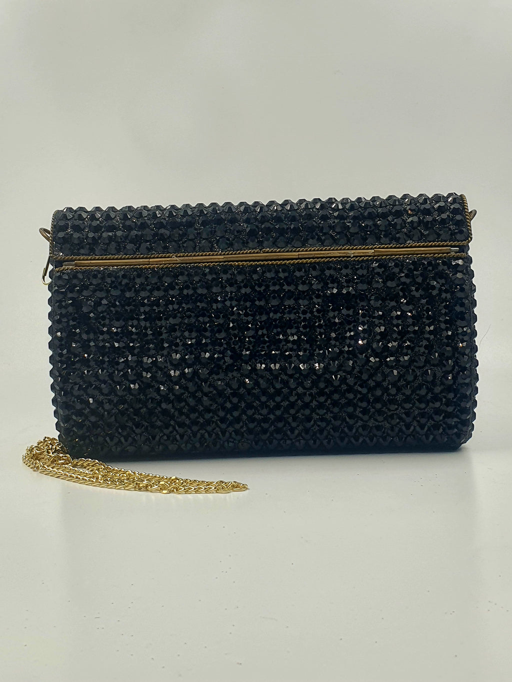 Resin Bead Metal Clutch