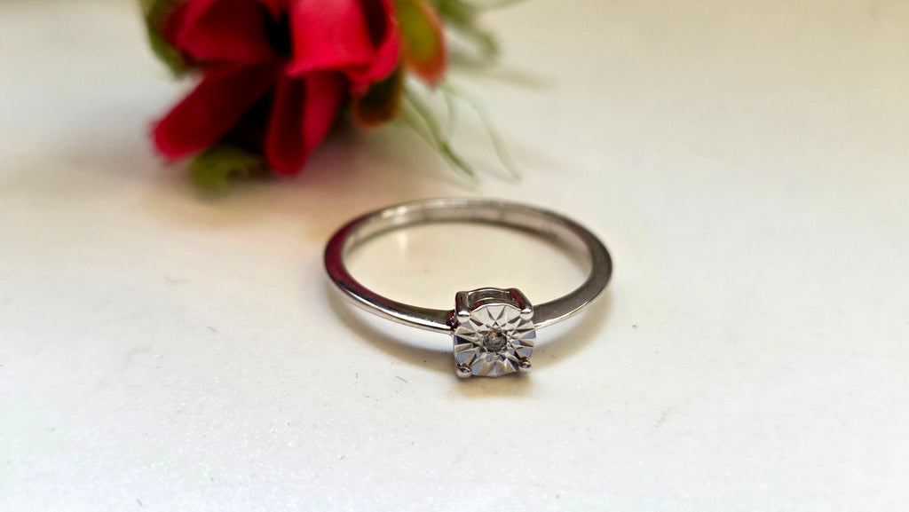Nova Illusion Lab-Grown Diamond Ring