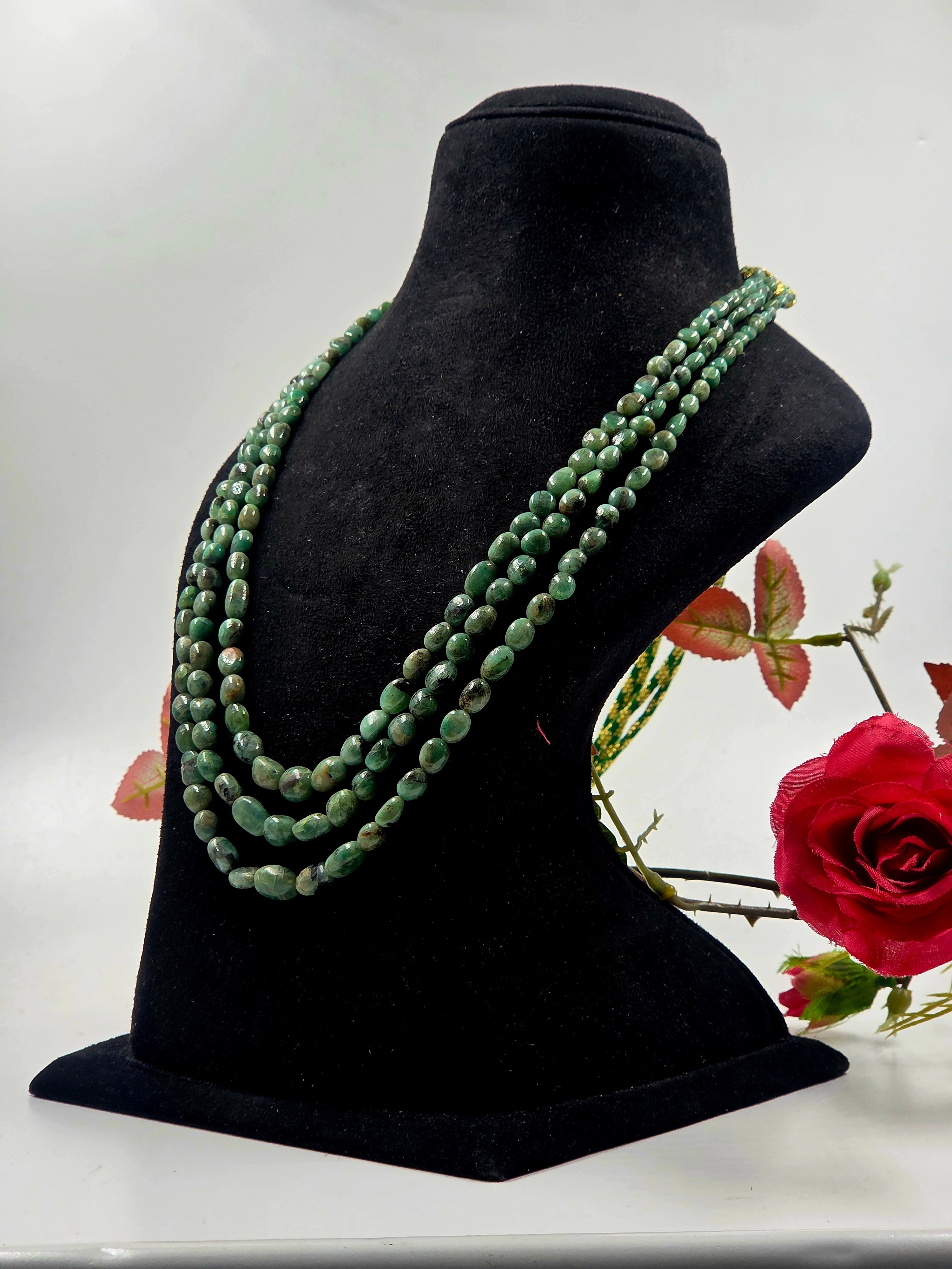 3-Line Natural Emerald Necklace – Sarafa Style