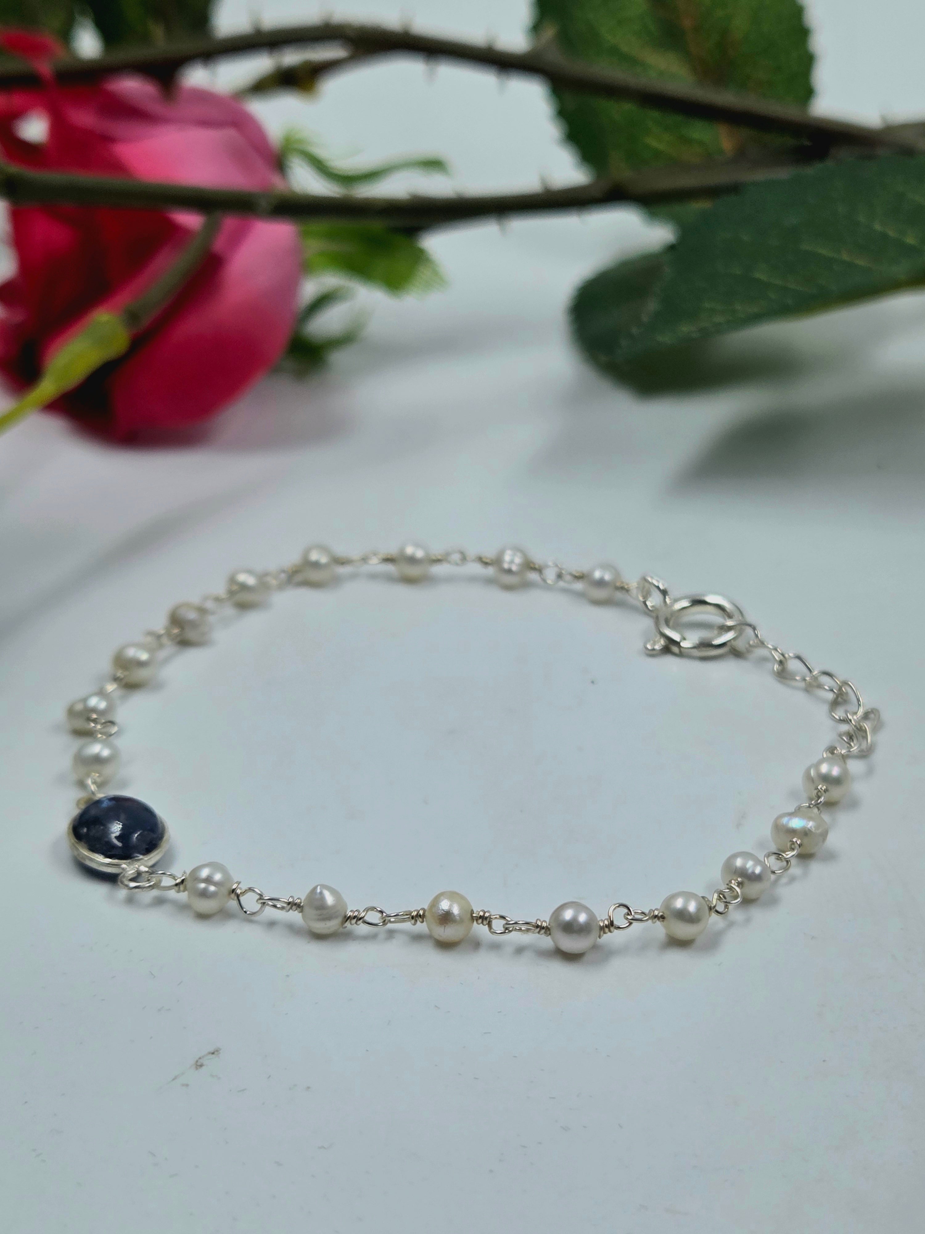 Tanzanite & Freshwater Pearl Bracelet & Earrings