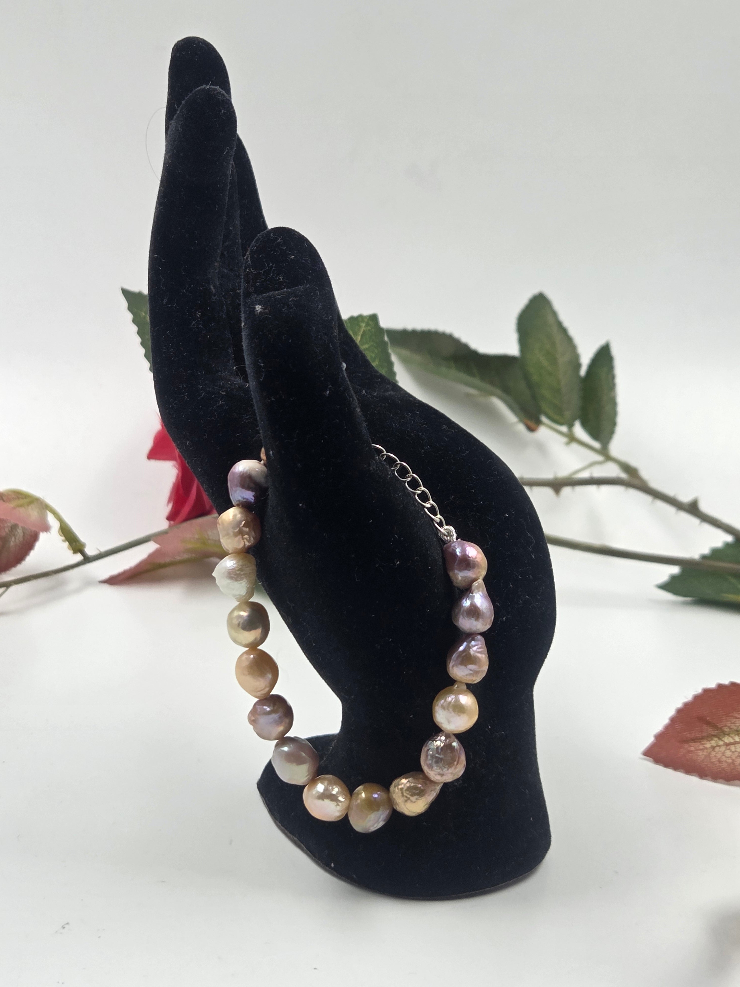 Natural Pinkish Freshwater Pearl Bracelet in Sterling Silver
