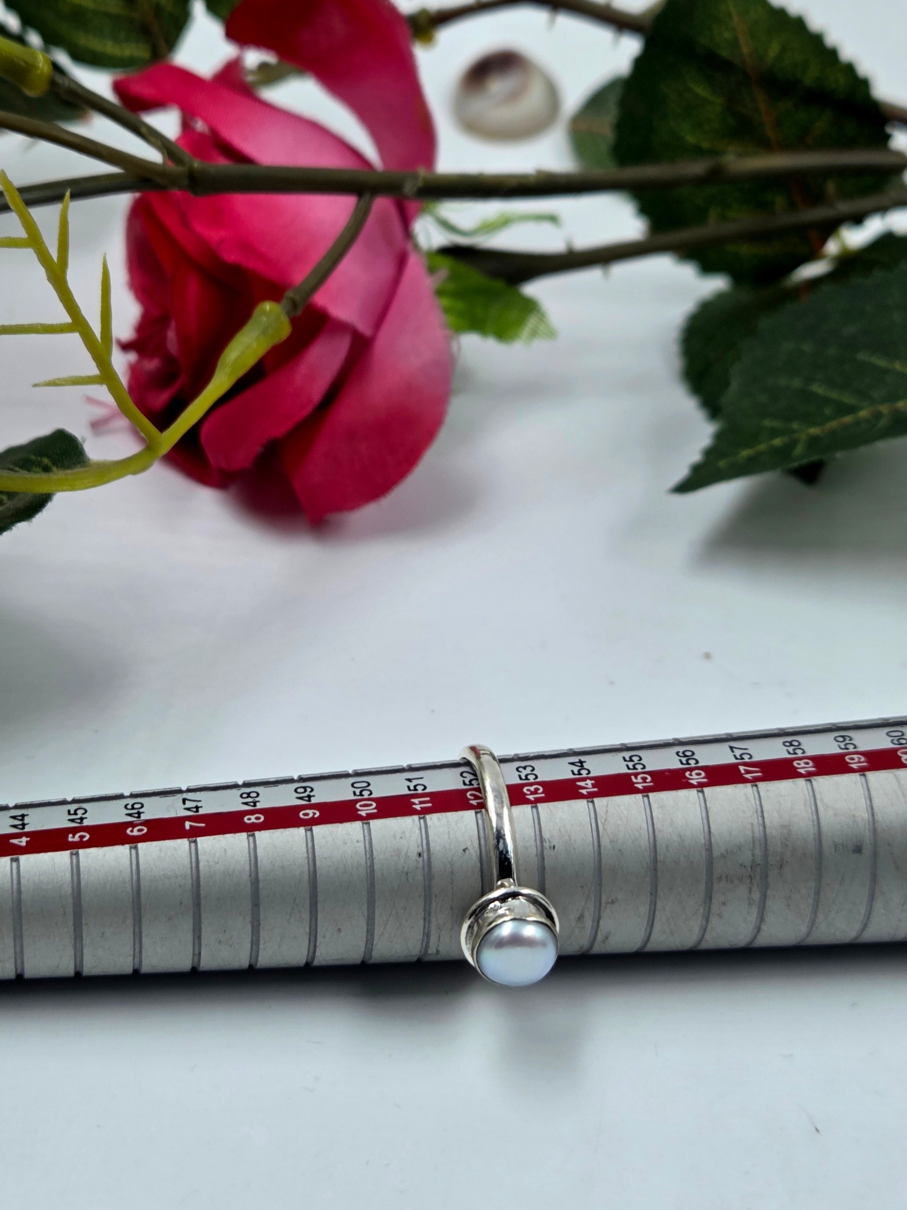 Radiant Silver Frame Freshwater Pearl Ring