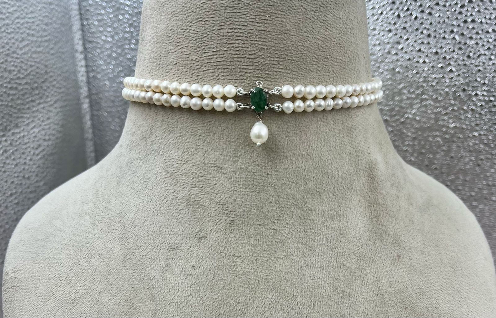 Emerald Grace Choker Set