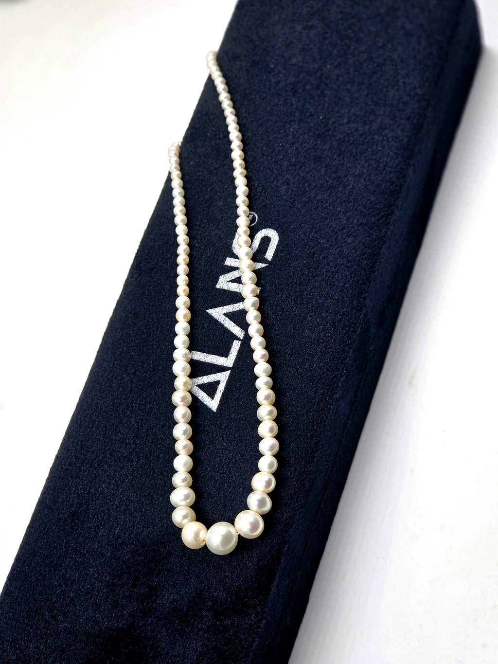 Freshwater Pearl Necklace with 925 Sterling Silver Lock