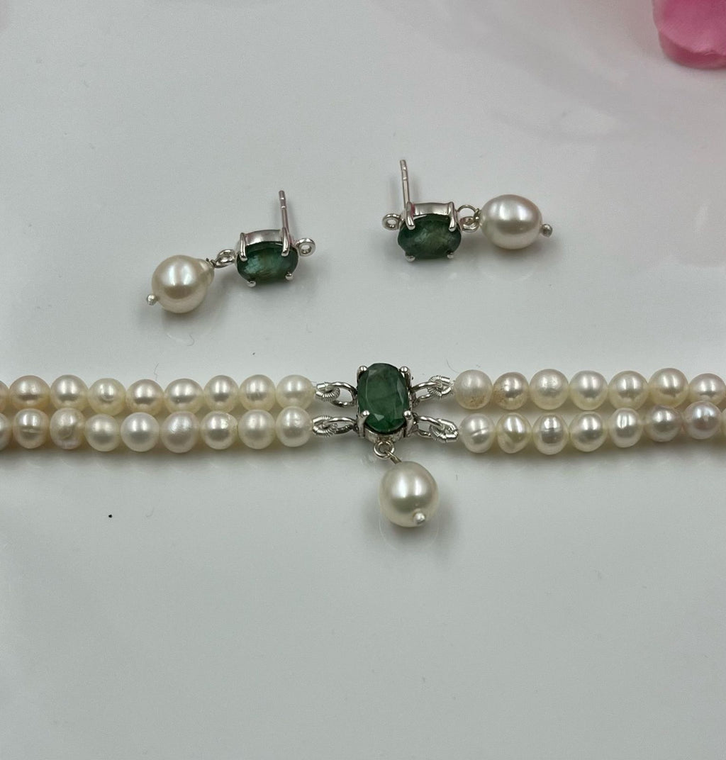 Emerald Grace Choker Set