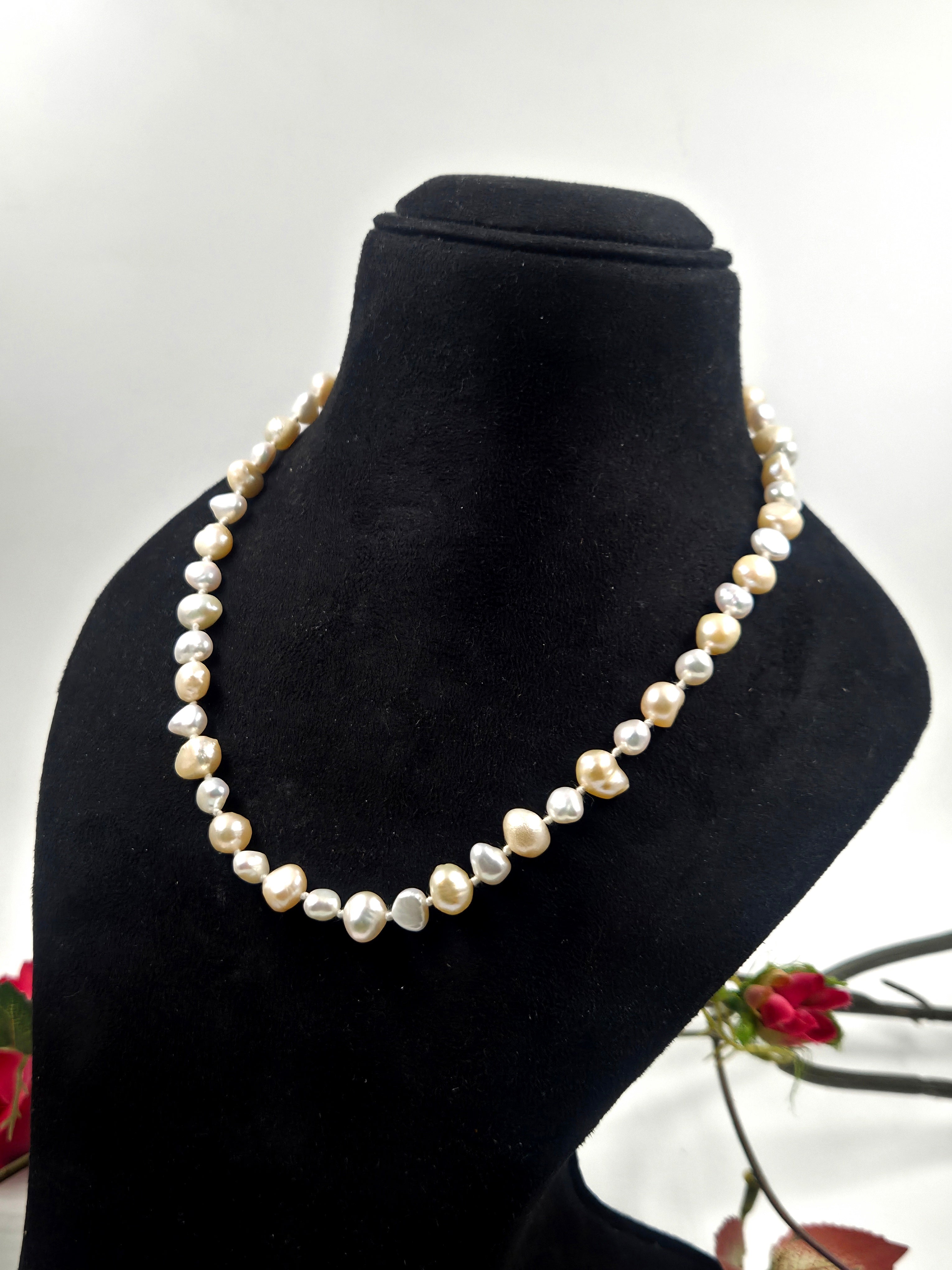 Freshwater Pearl Necklace with Silver Lock – Dual Tone Natural Color