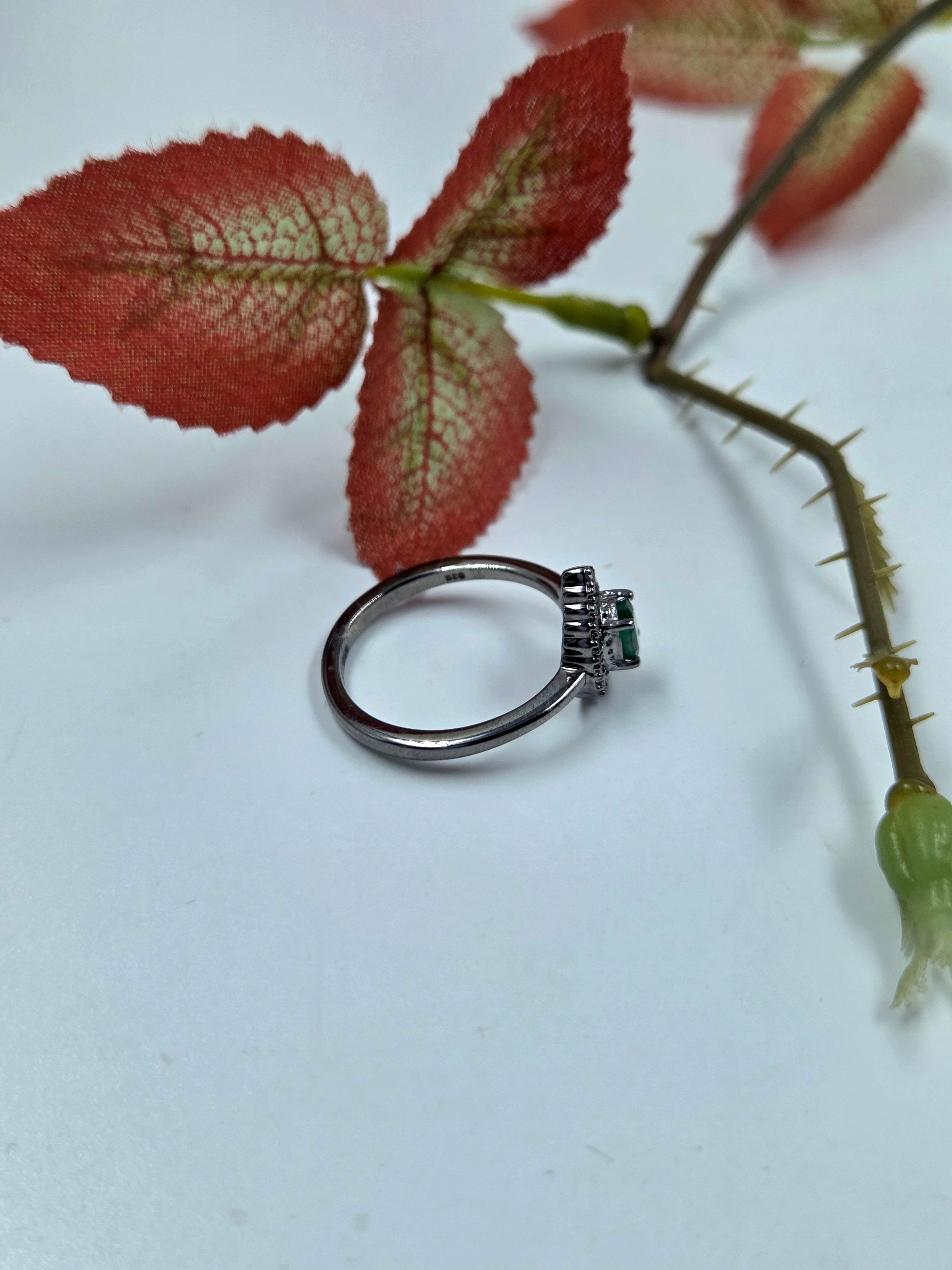 Natural Emerald and Natural Diamond Drop-Shaped Ring in Sterling Silver, Rhodium Plated)