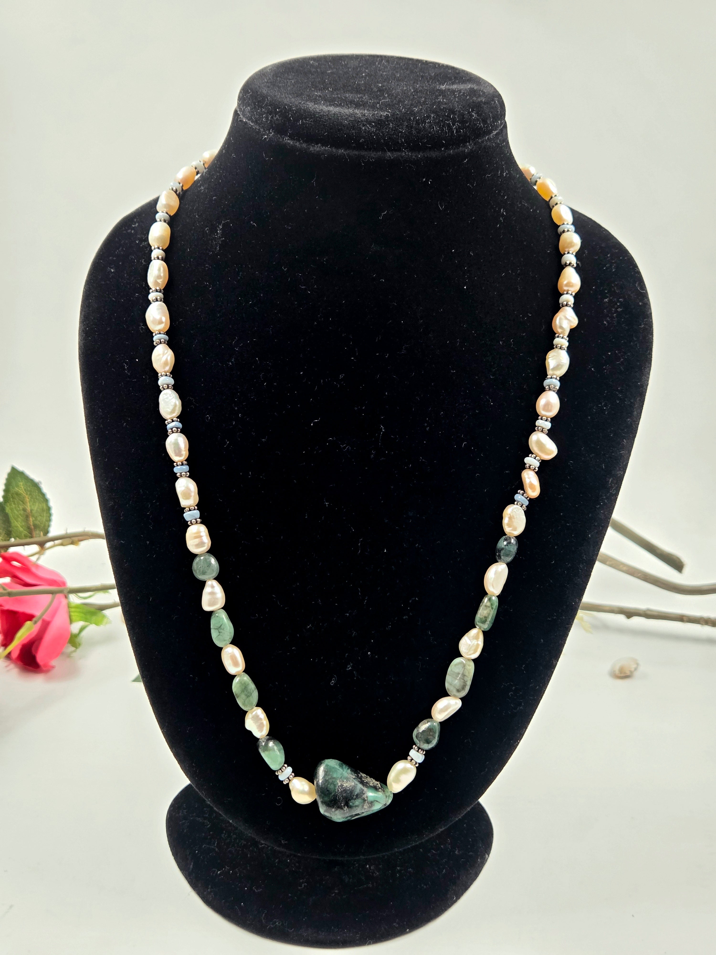 Emerald Tide – Freshwater Pearl Necklace in Sterling Silver