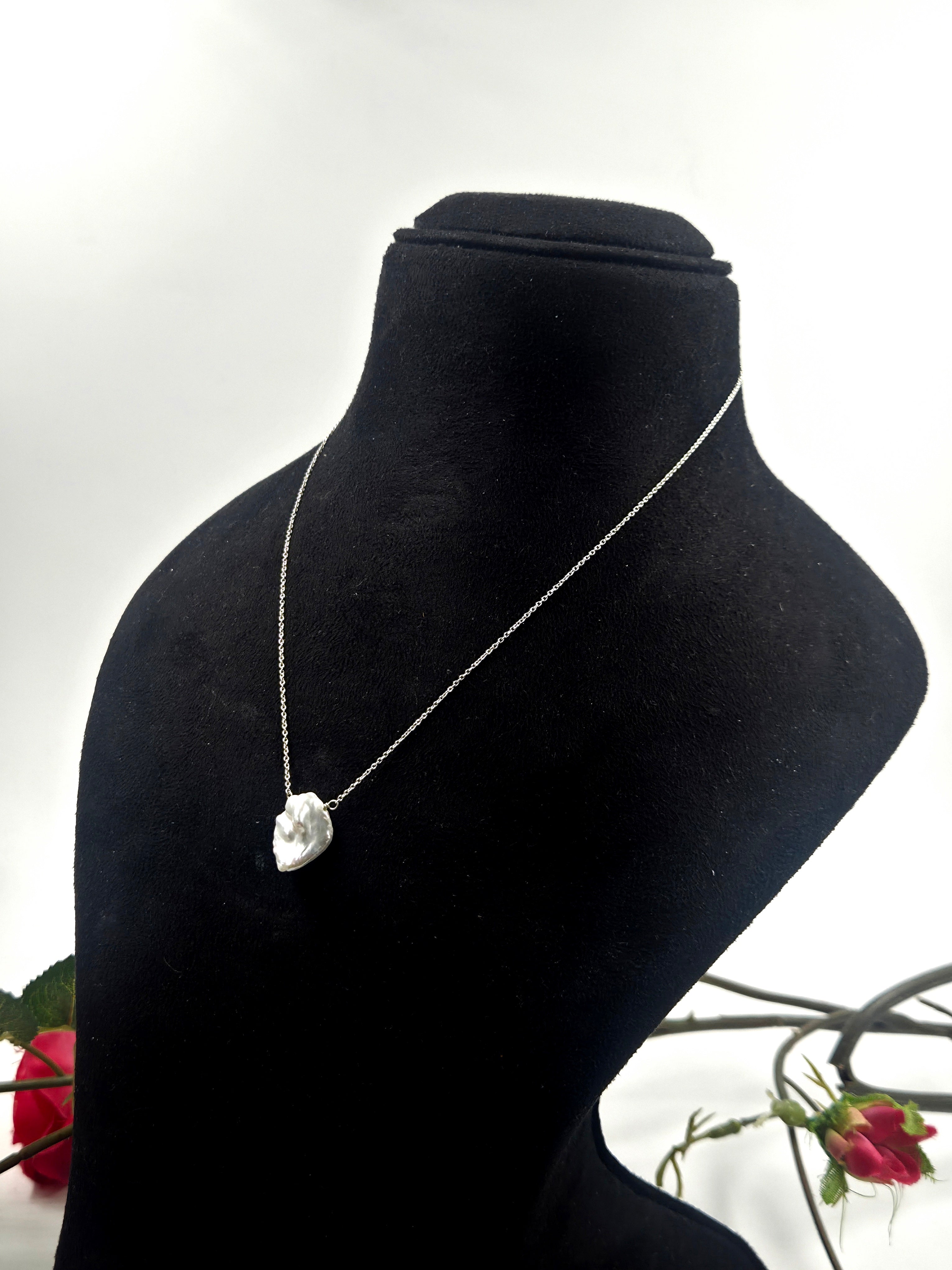 Baroque Freshwater Pearl Pendant Necklace with Sterling Silver Lock