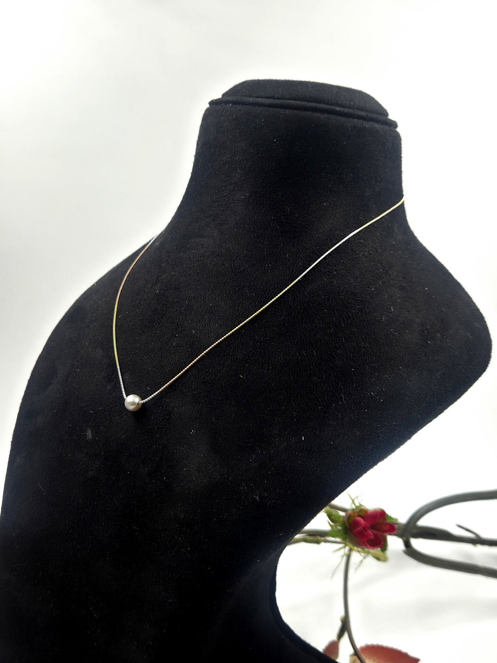 Dual Tone Sterling Silver Chain with Single Freshwater Pearl