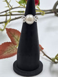 Pearl Center Ring in Sterling Silver