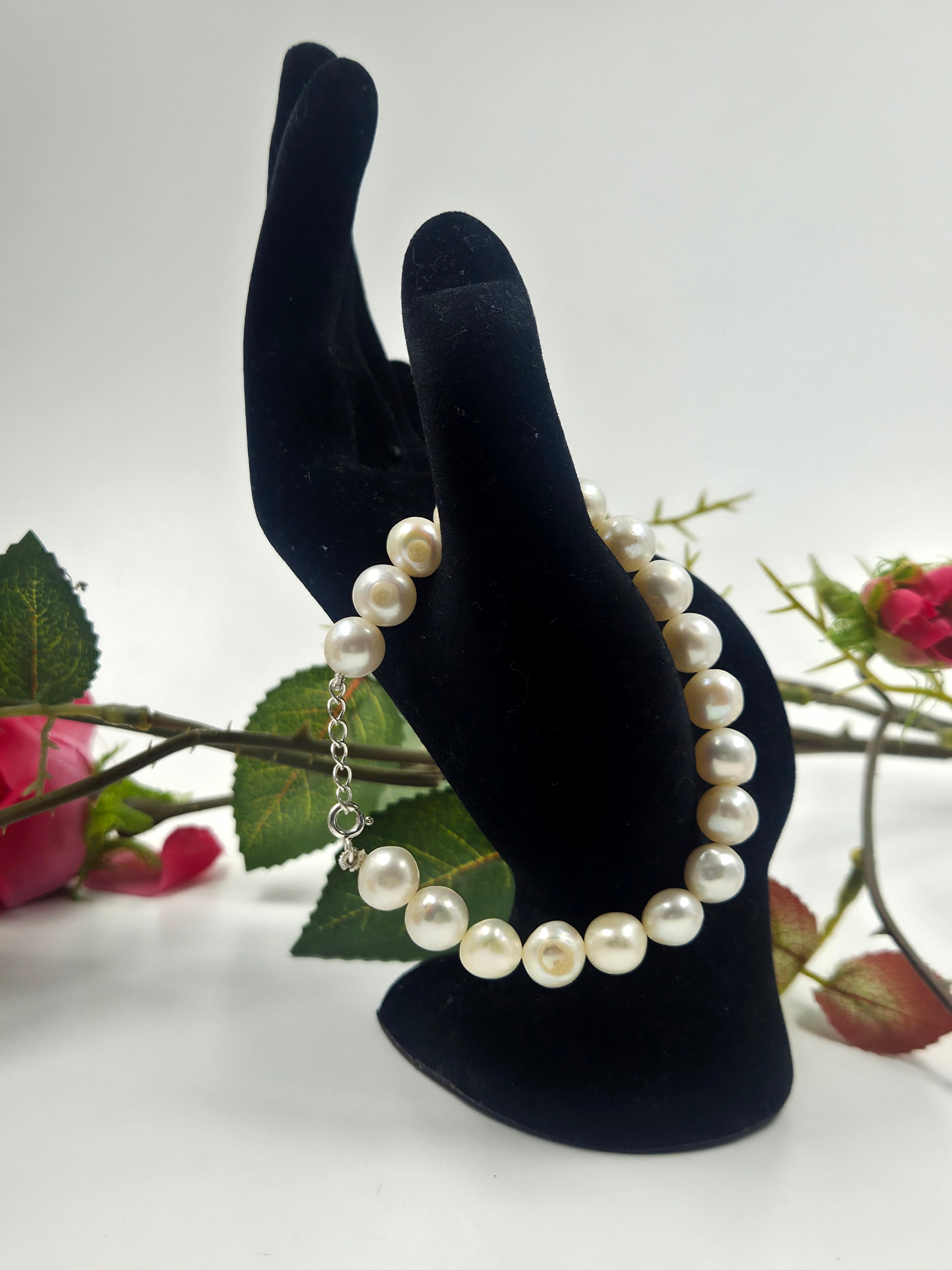 Freshwater Pearl Bracelet with Sterling Silver Lock