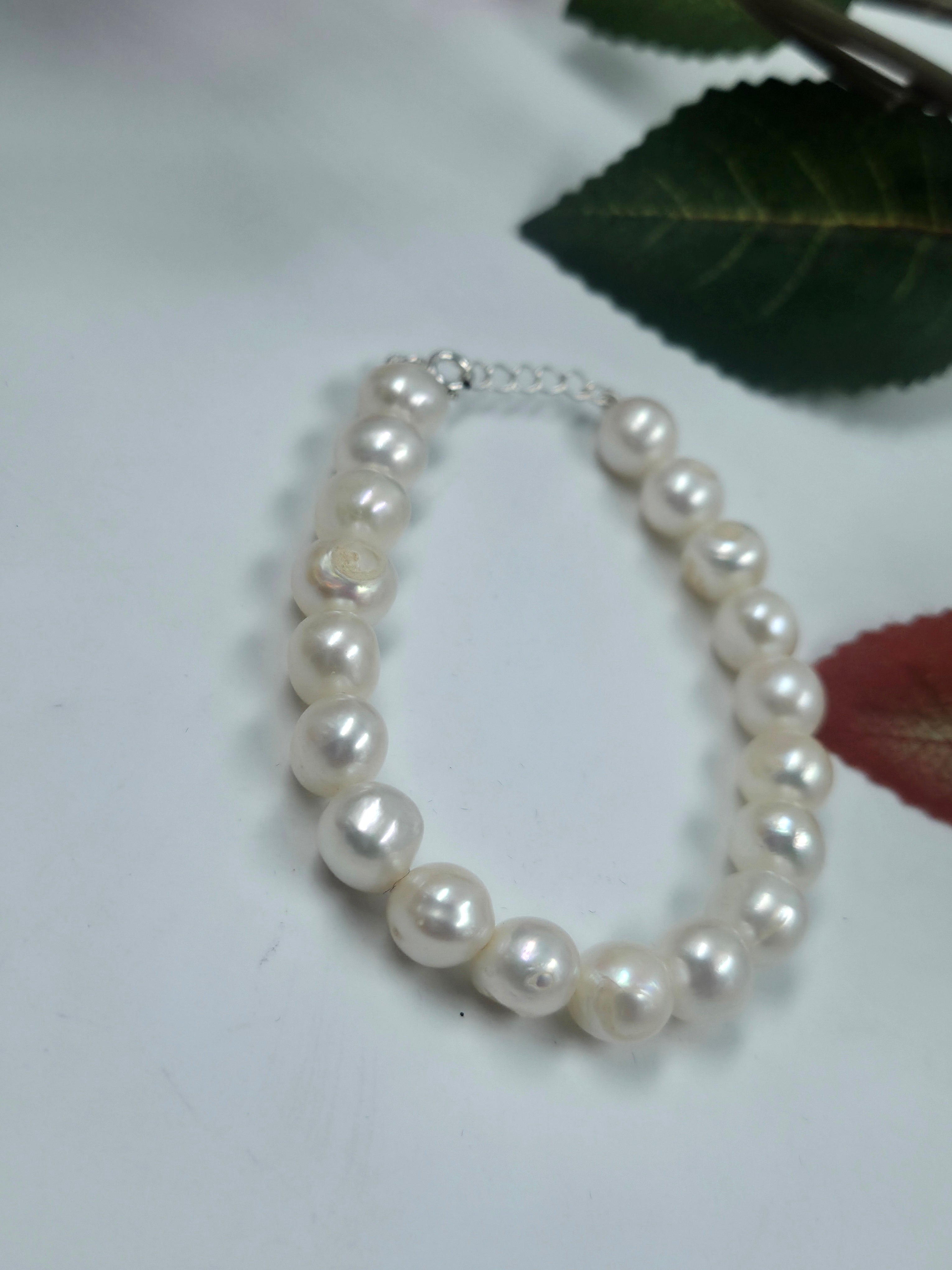 Freshwater Pearl Bracelet with Sterling Silver Lock