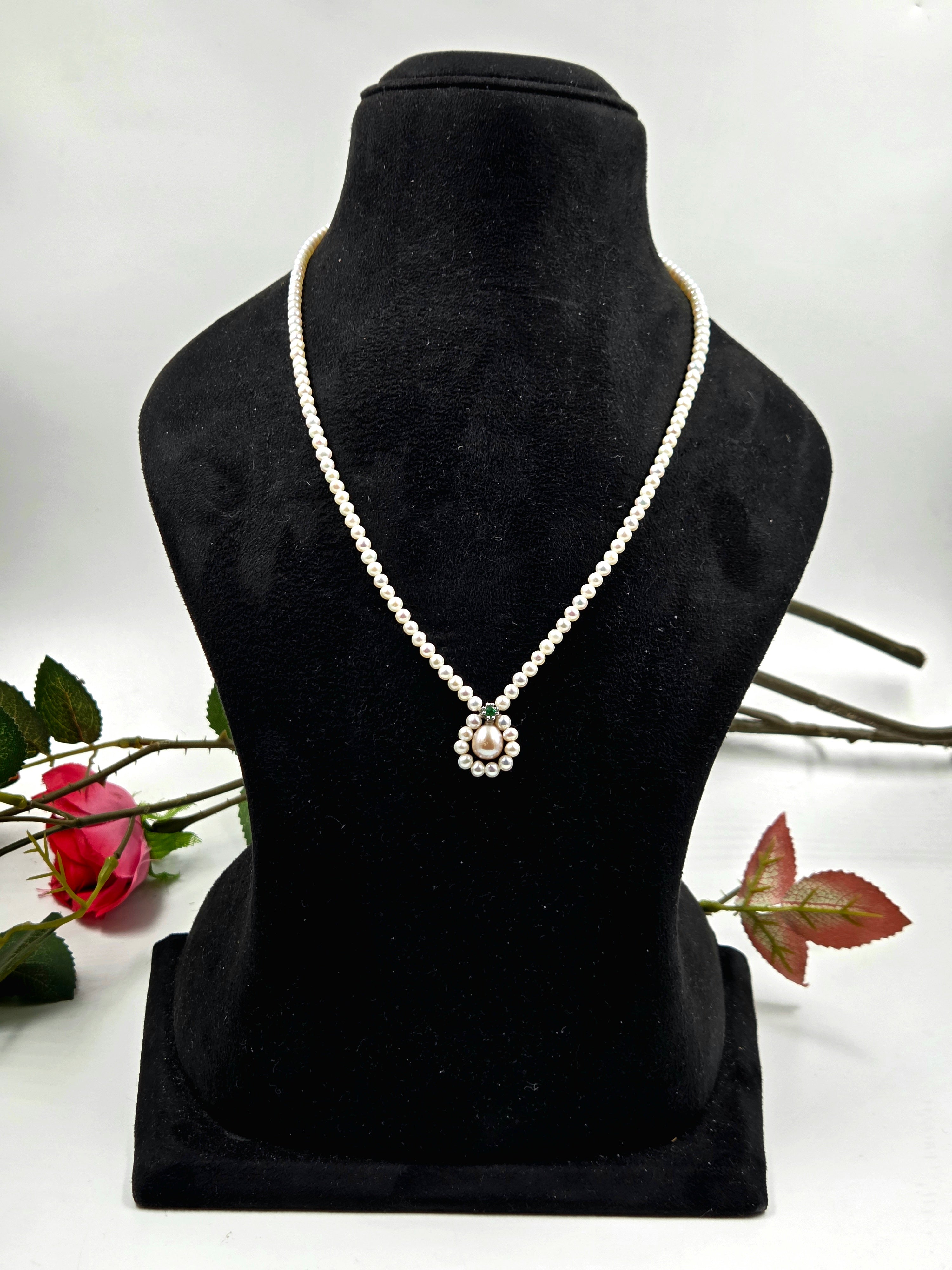 Emerald & Freshwater Pearl Set