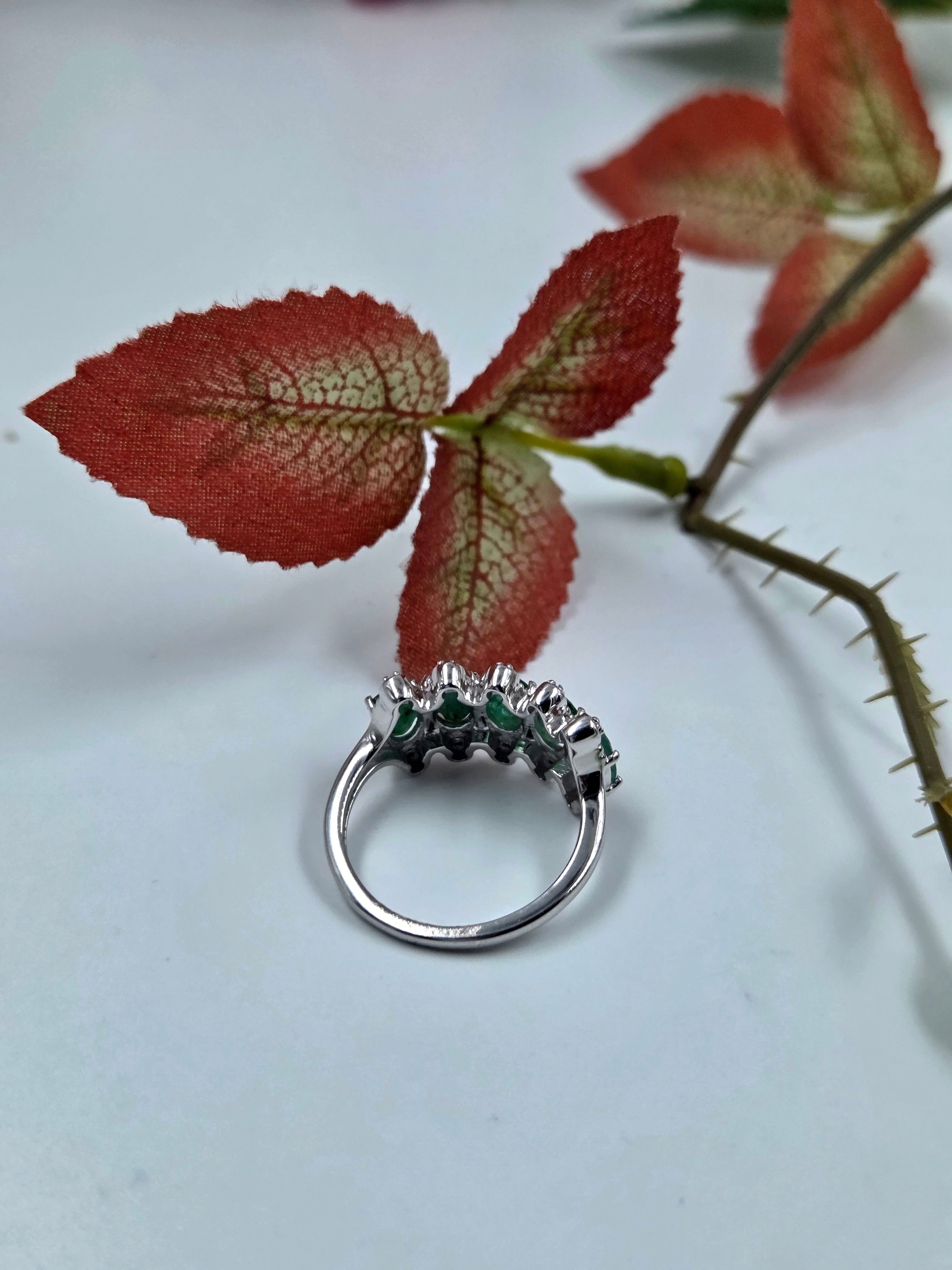 Natural Emerald & Natural Diamond Ring – Sterling Silver, Oval Cabochon Shape.
