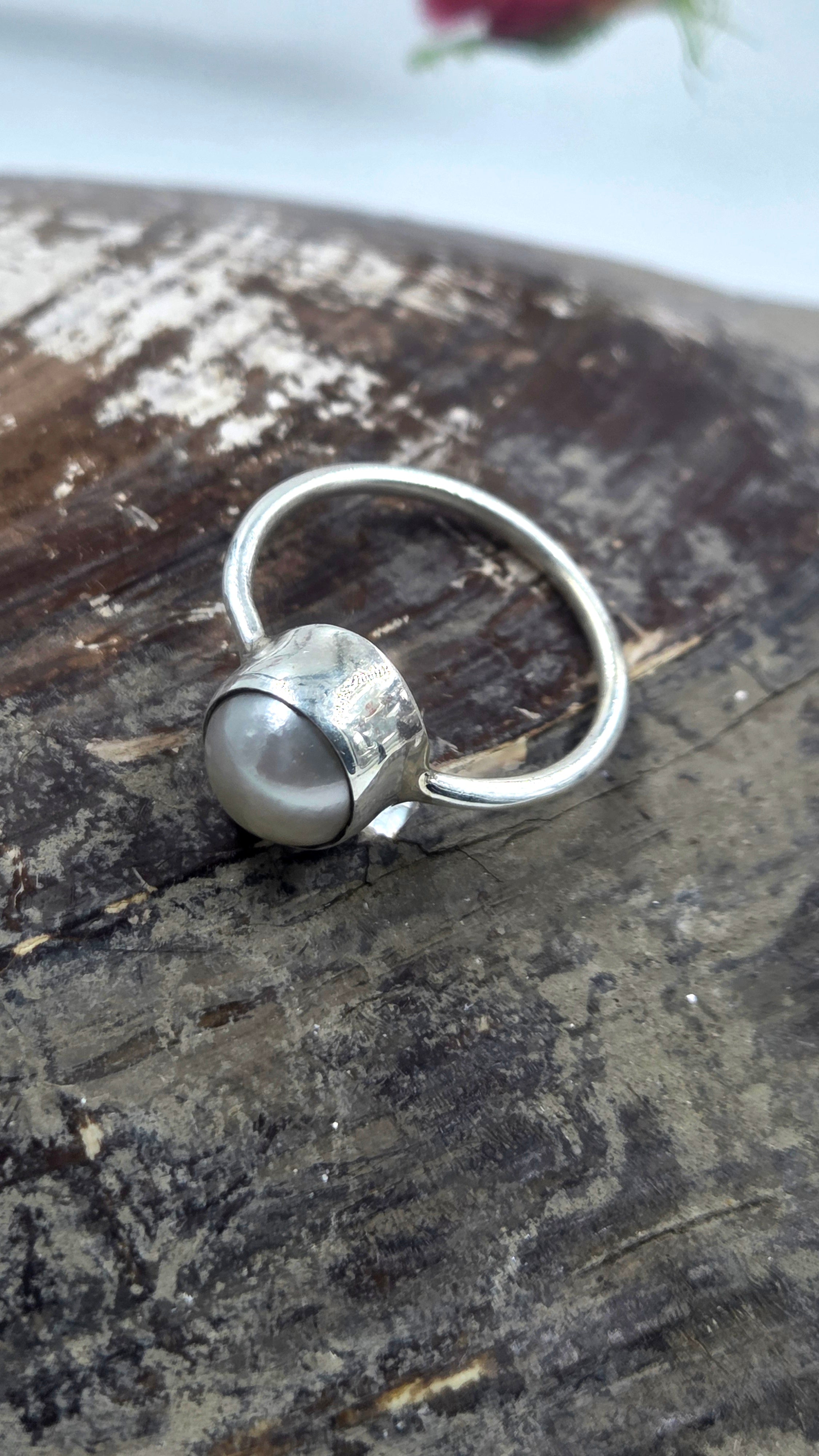 South Sea Pearl Ring in 92.5 Sterling Silver